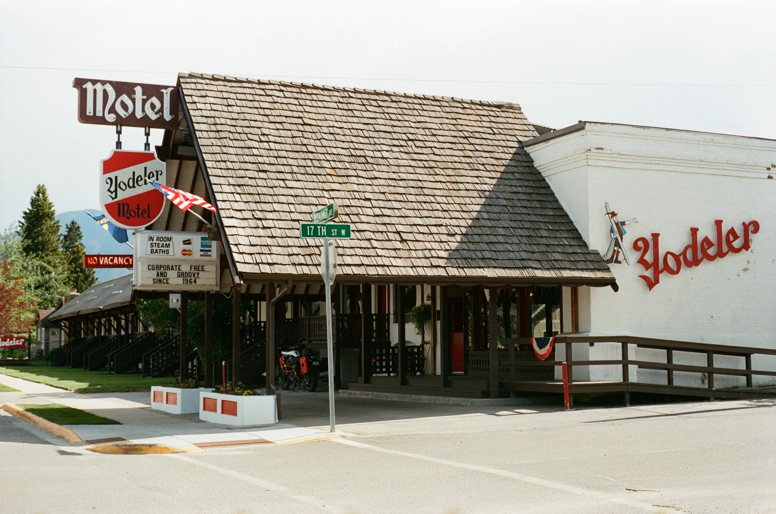RED LODGE, MT