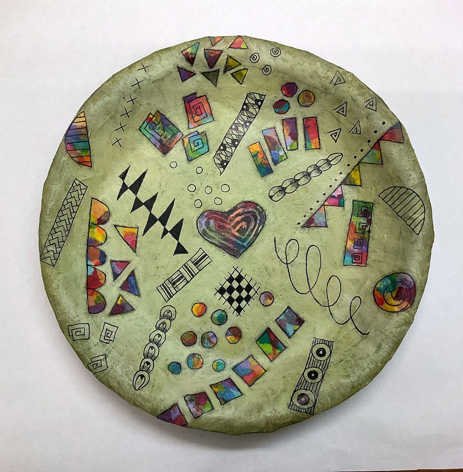 PAINTED HEART PLATE No 4.jpg