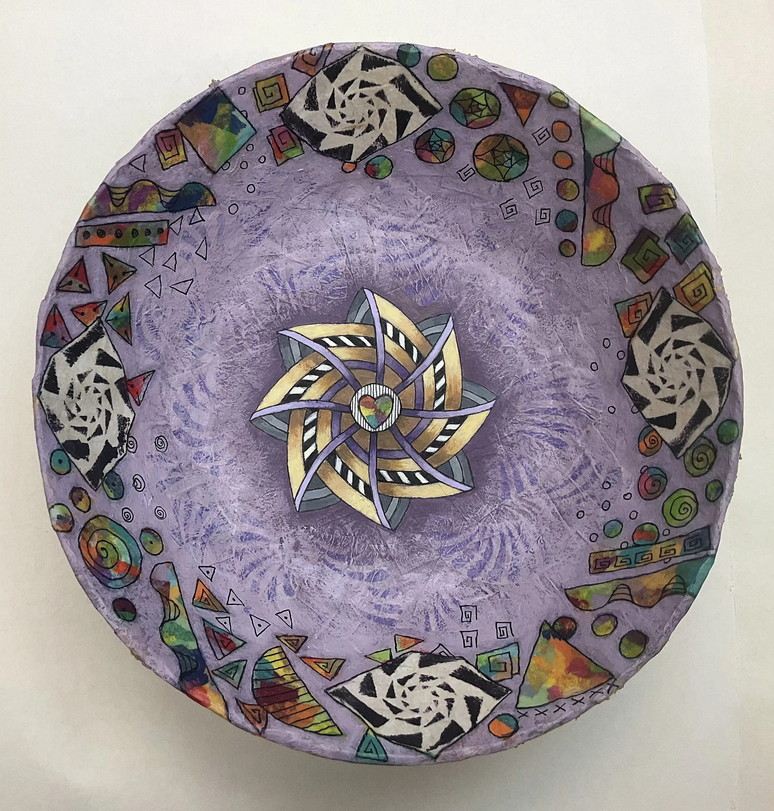 PAINTED HEART BOWL No 10_inside.jpg