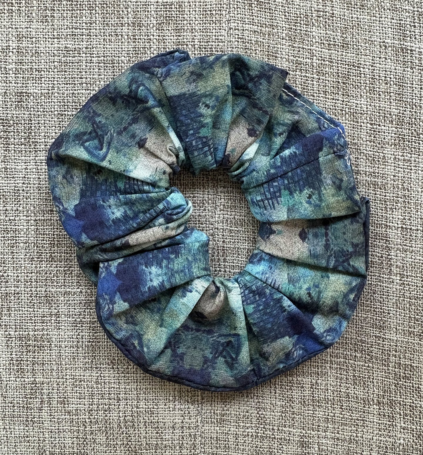 SUBTERRA - scrunchie 1- LR.jpg