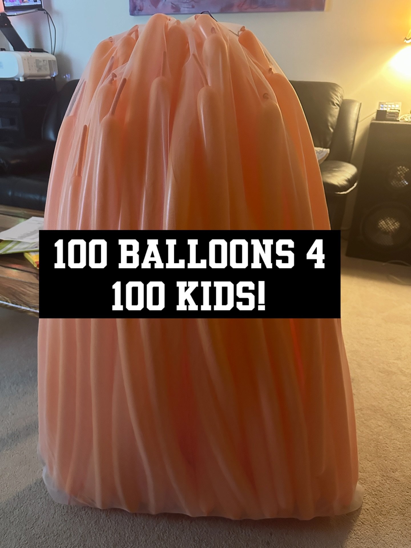 100 balloons ready for the show at @mtalsportsday show time 1pm Saturday June 7. #balloons #balloon #balloon