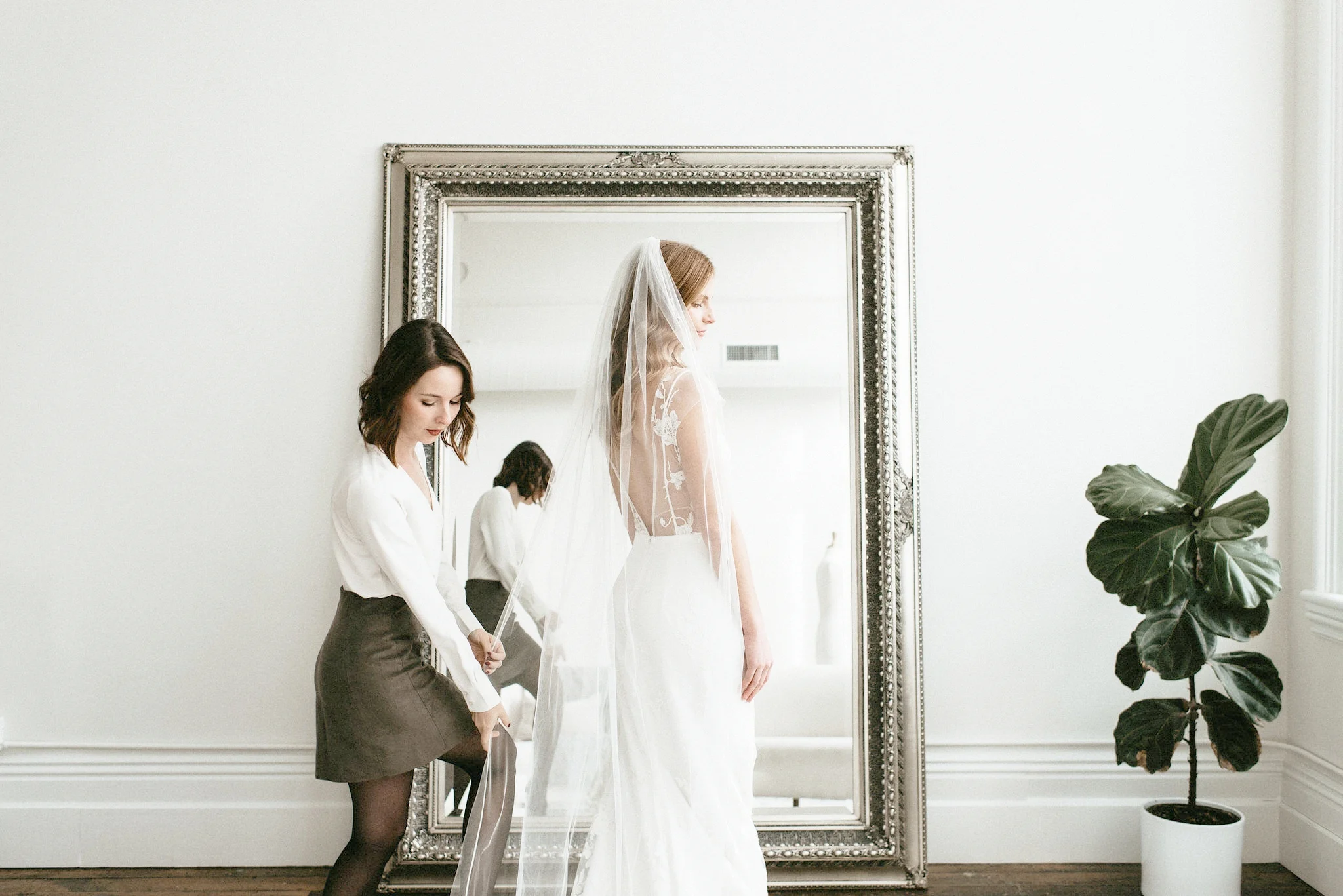 modernbride252.jpg