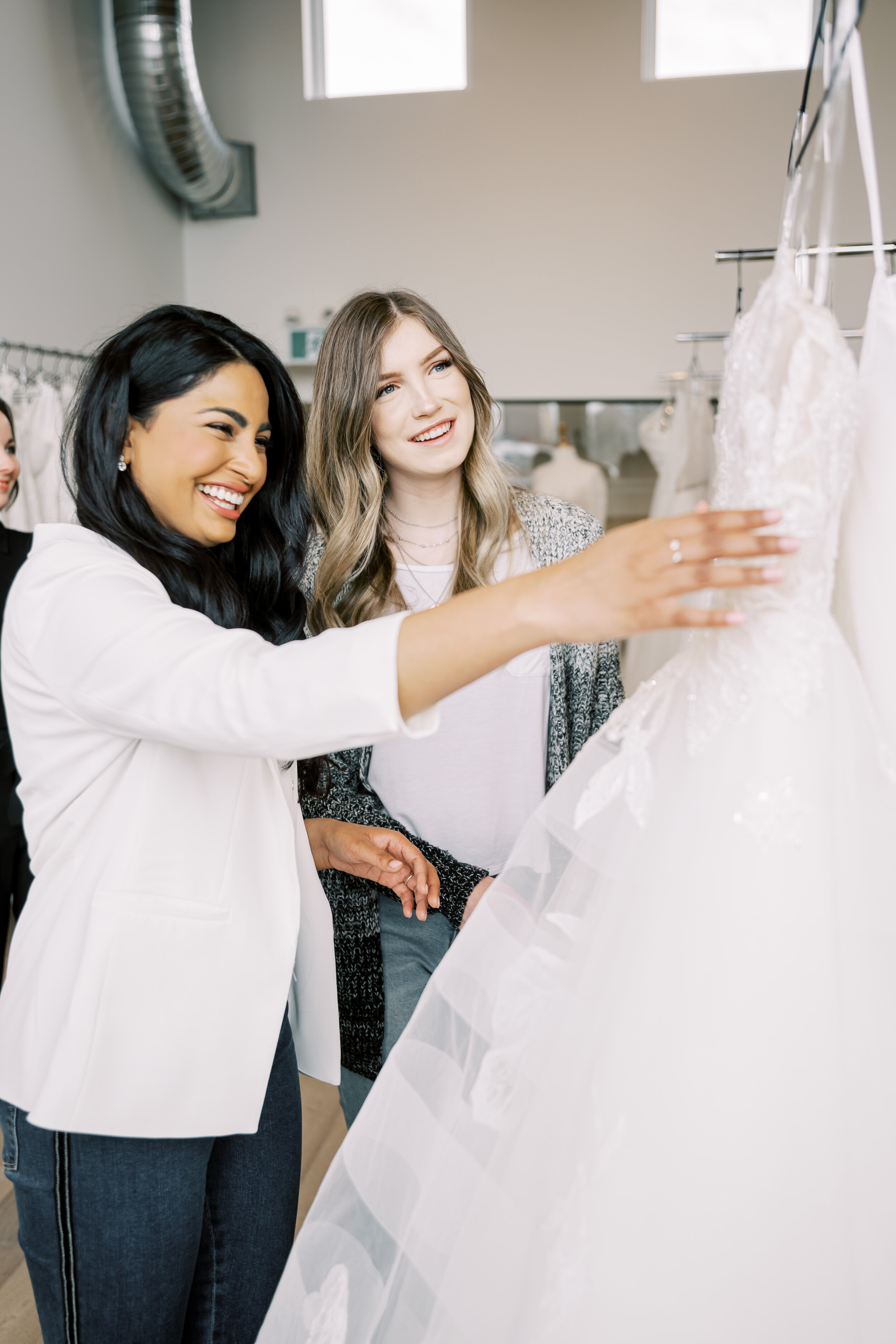 The BFF's Guide to Wedding Dress Shopping — The Modern Bride