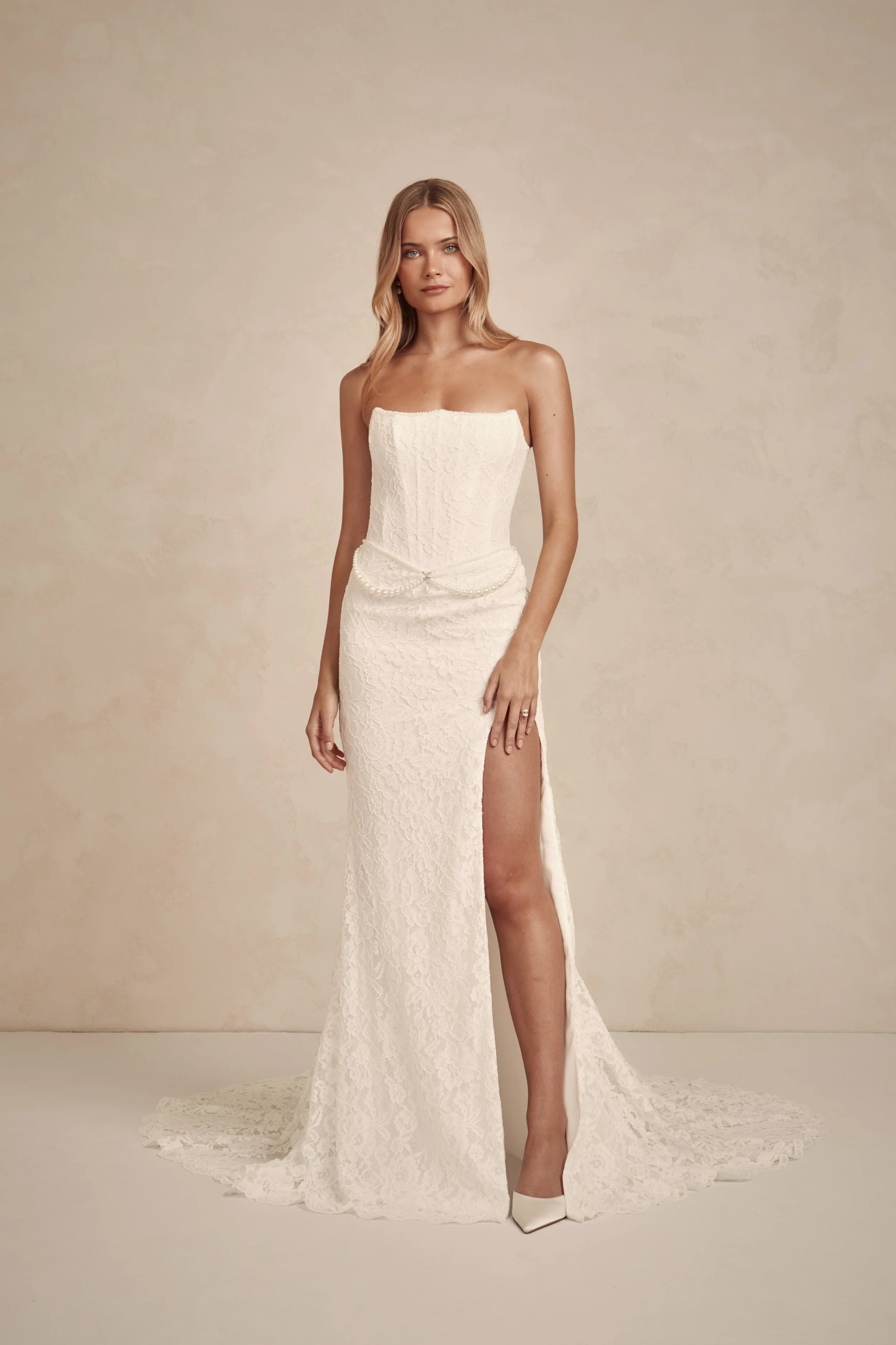 frankie-wedding-dress-made-with-love-bridal-taneisha-web-6.jpg