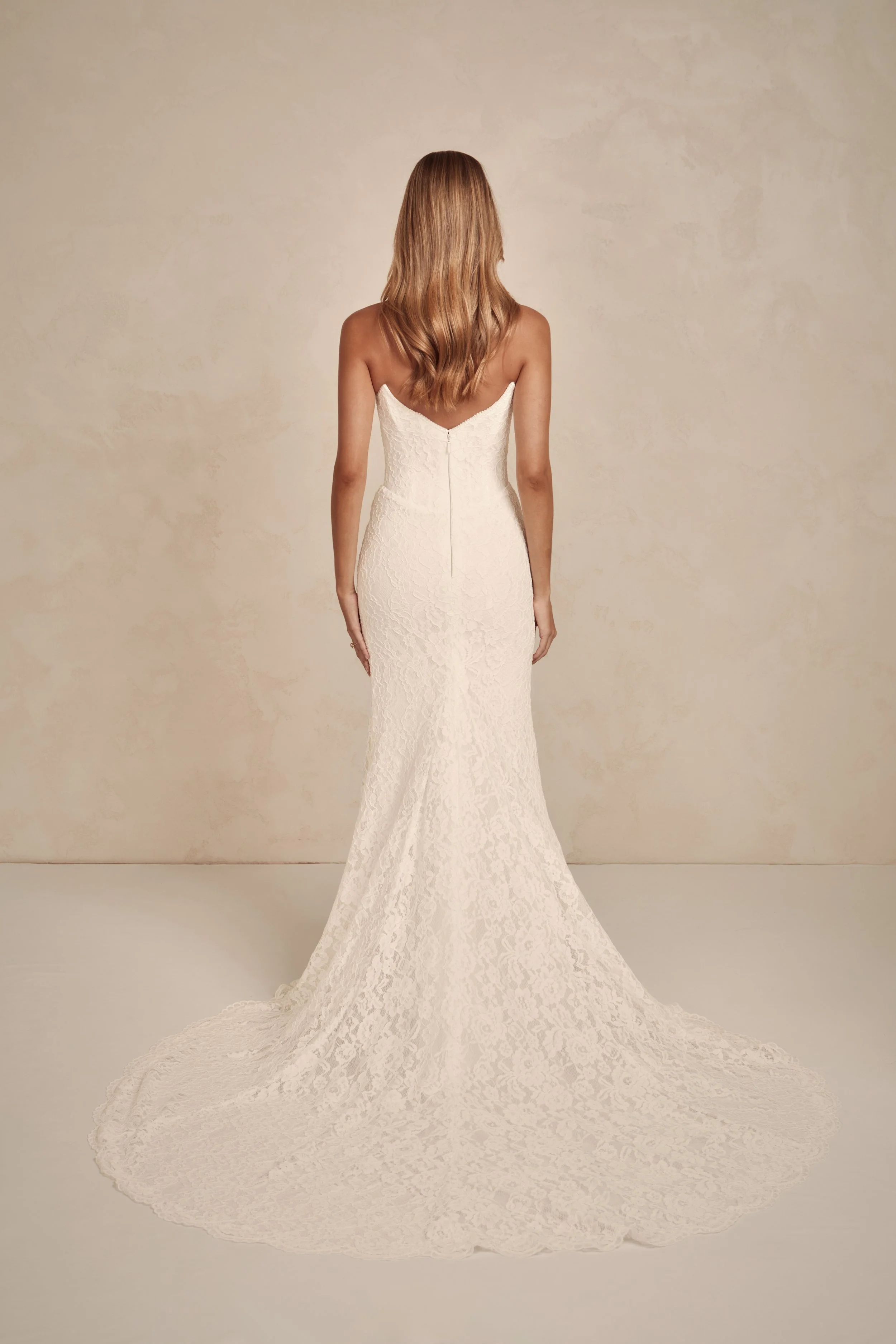 frankie-wedding-dress-made-with-love-bridal-taneisha-web-8.jpg