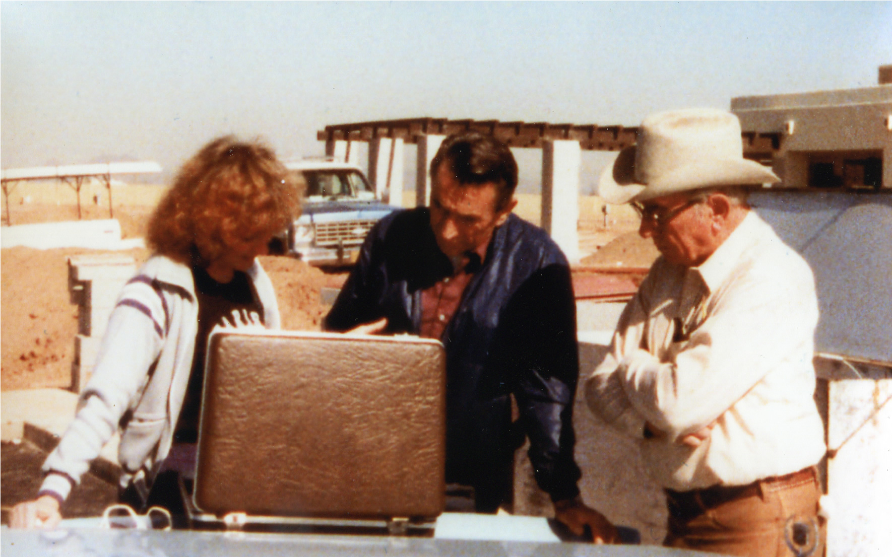 S1-1984-11-083.jpg