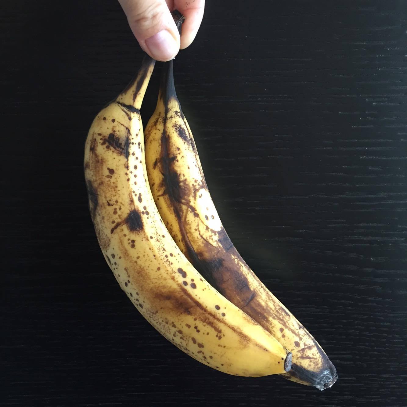 PS: Mitä kypsemmät banaanit, sen parempi! Kunnolla kypsä banaani ei koveta vatsaa samalla tavalla kuin hiukan raaka. Kypsä banaani saattaa jopa laittaa mahaan liikettä. 