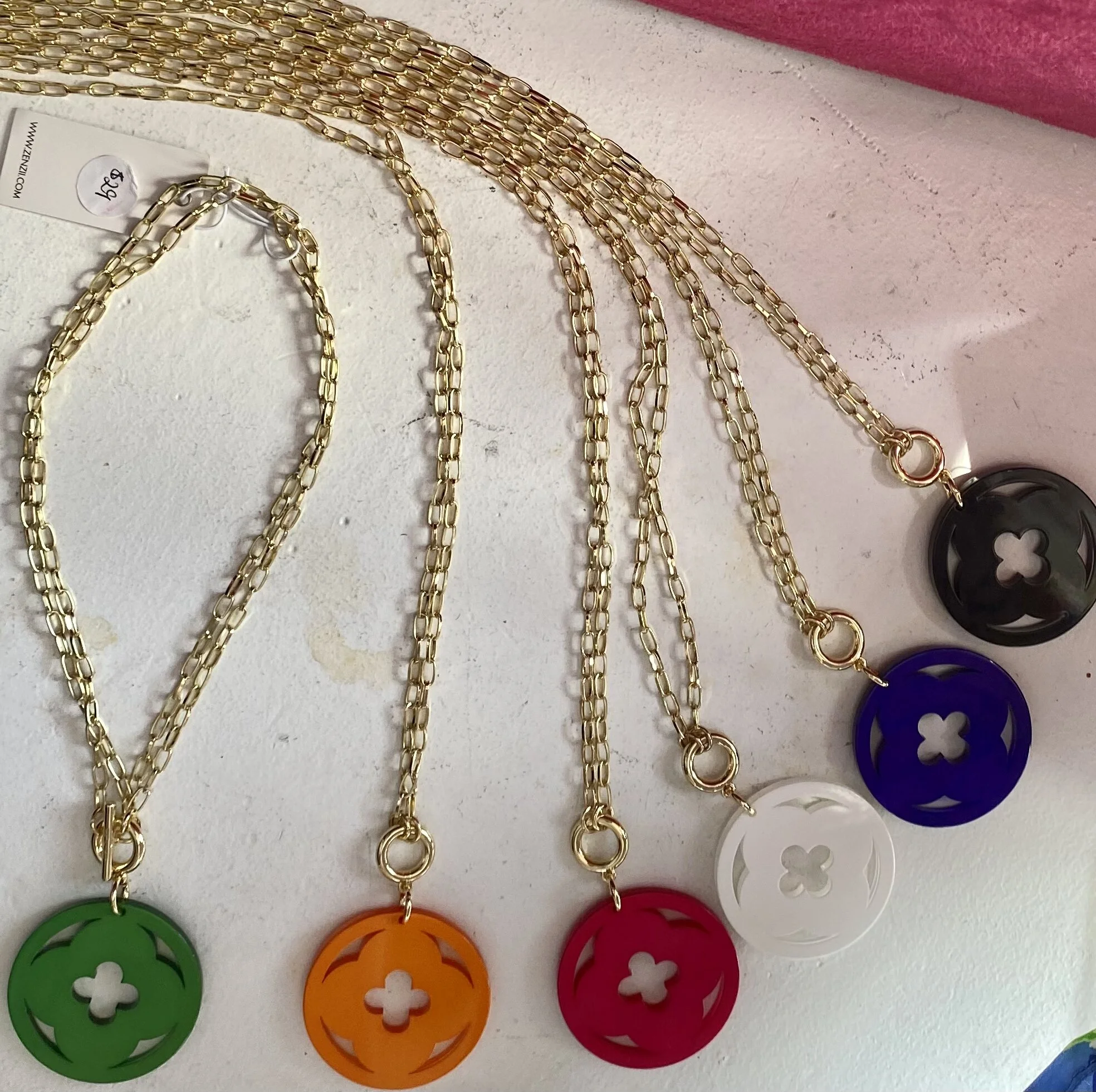 82C5B98F-3192-4CD1-B6E3-52DB8F0EECE0