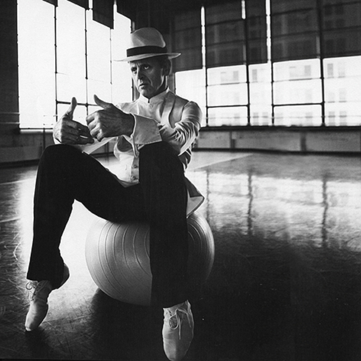  MIKHAIL BARYSHNIKOV 