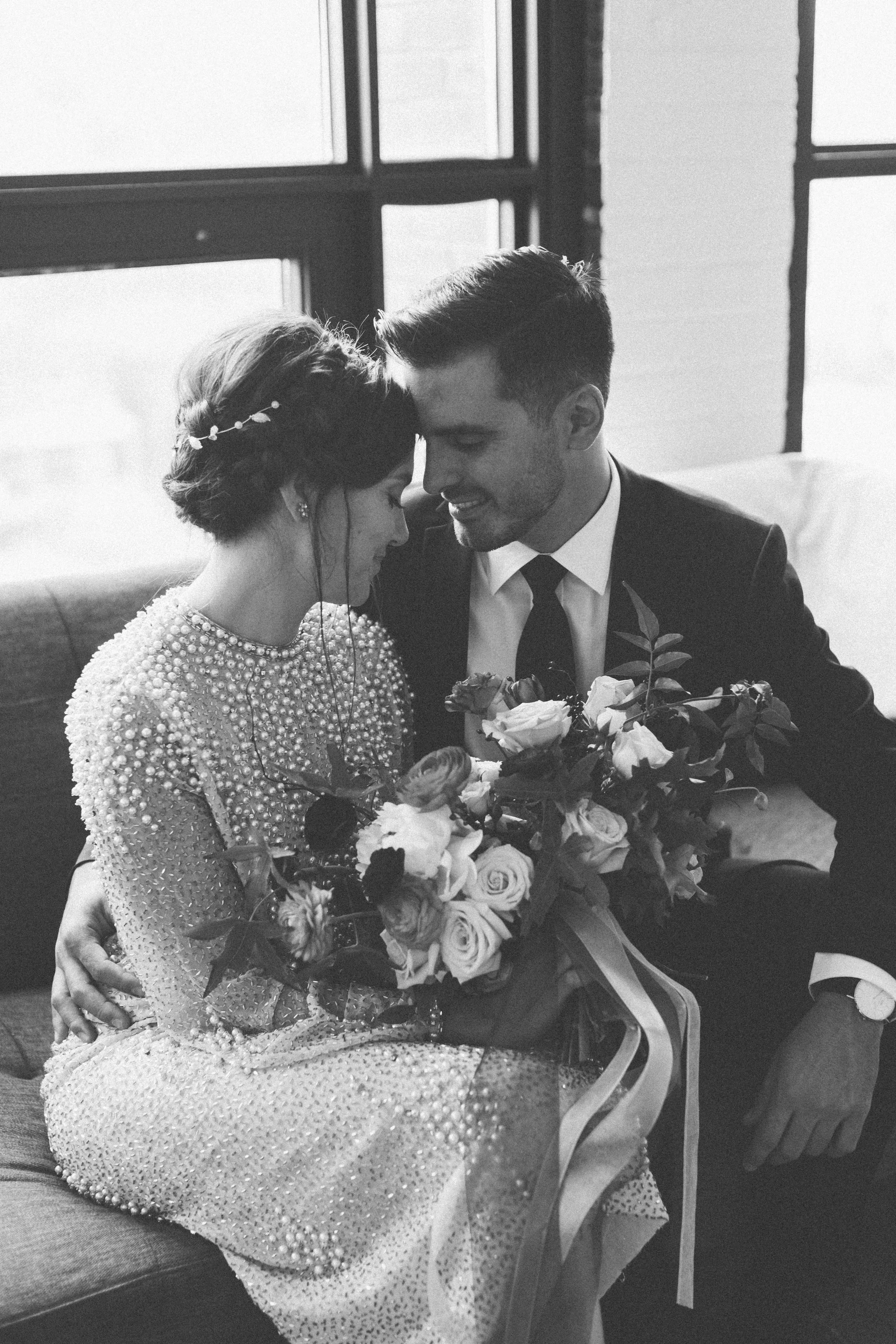 24KaylaRocca_Photography_Toronto_Weddings_Portraits_love_portrait_B0A0284.jpg