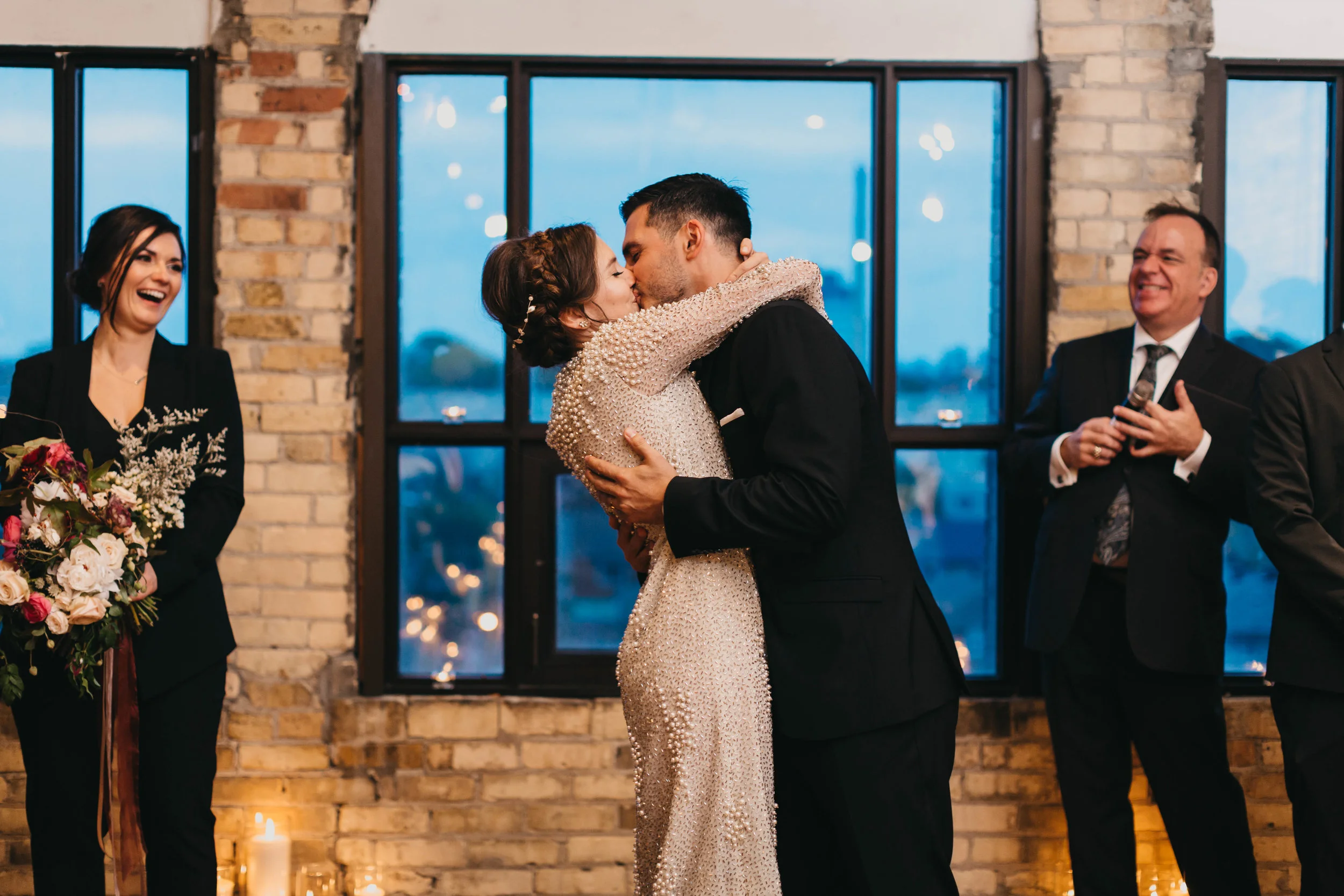 63KaylaRocca_Photography_Toronto_Weddings_Portraits_love_portrait002A5629.jpg