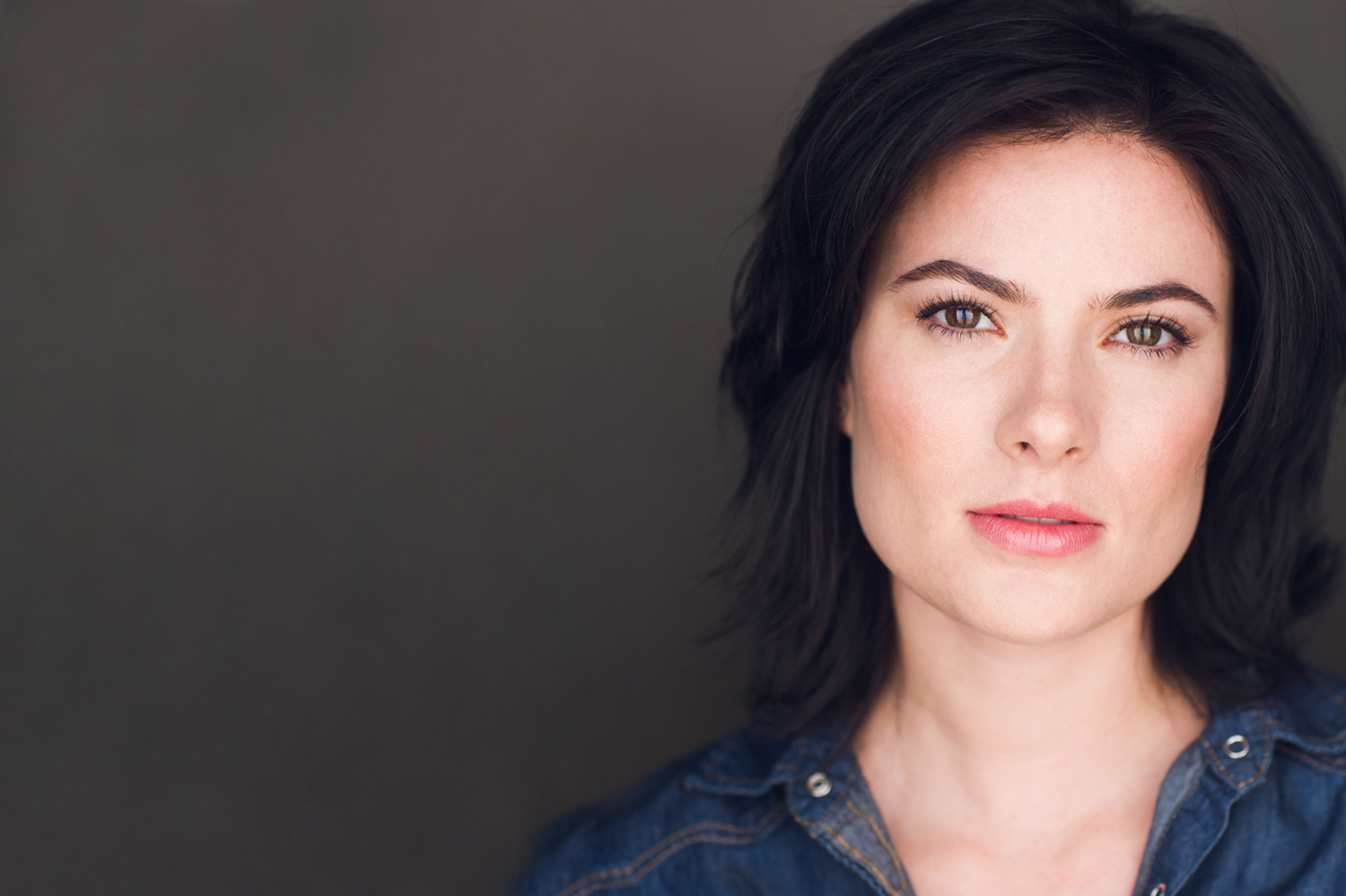 amanda_headshots_toub_108-Edit.jpg