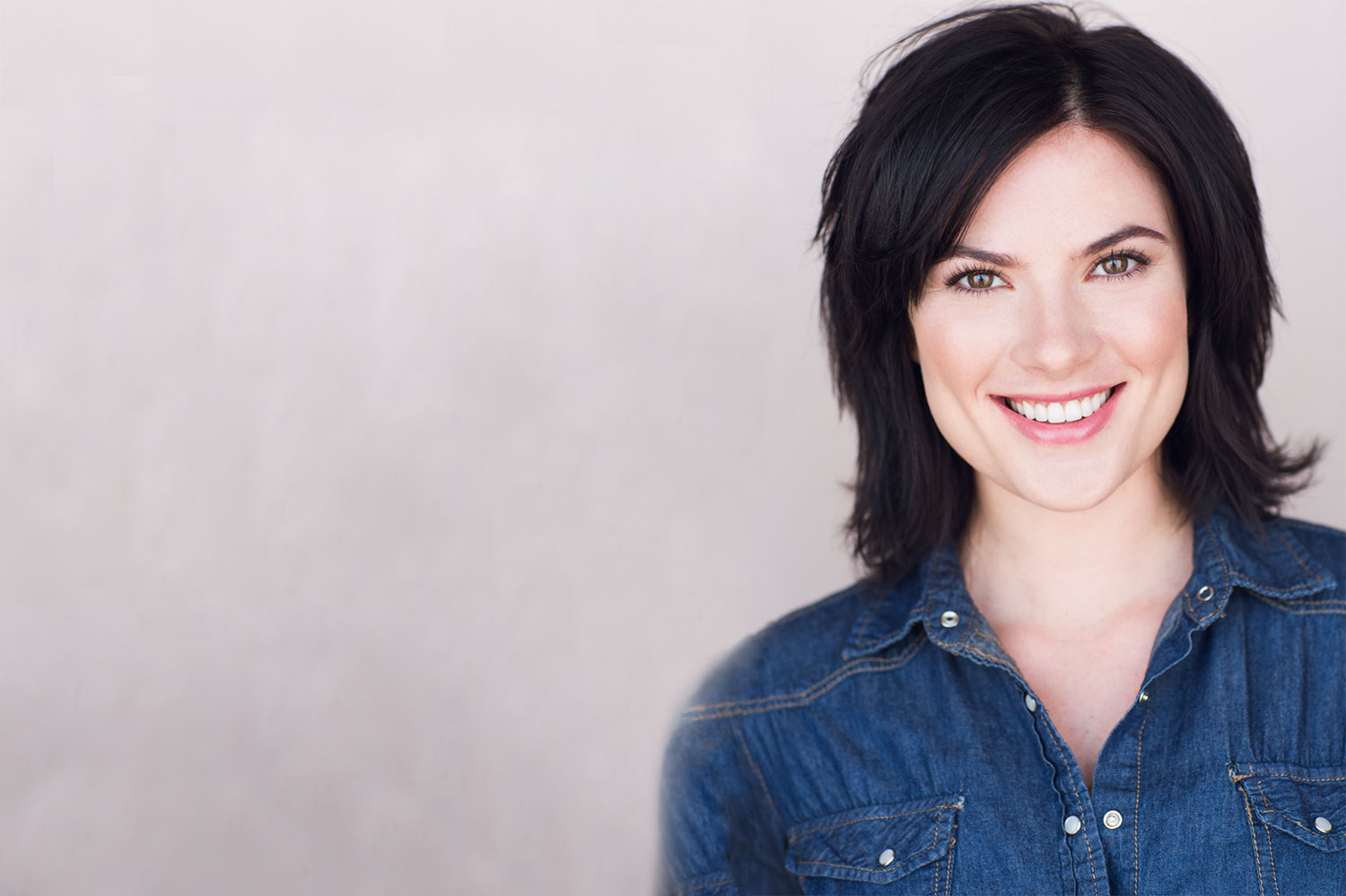 amanda_headshots_toub_060-Edit.jpg