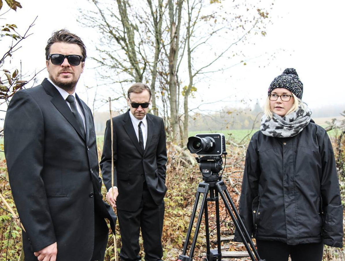 theatre trailer for U. Lennuk "Ema oli õunapuu" 