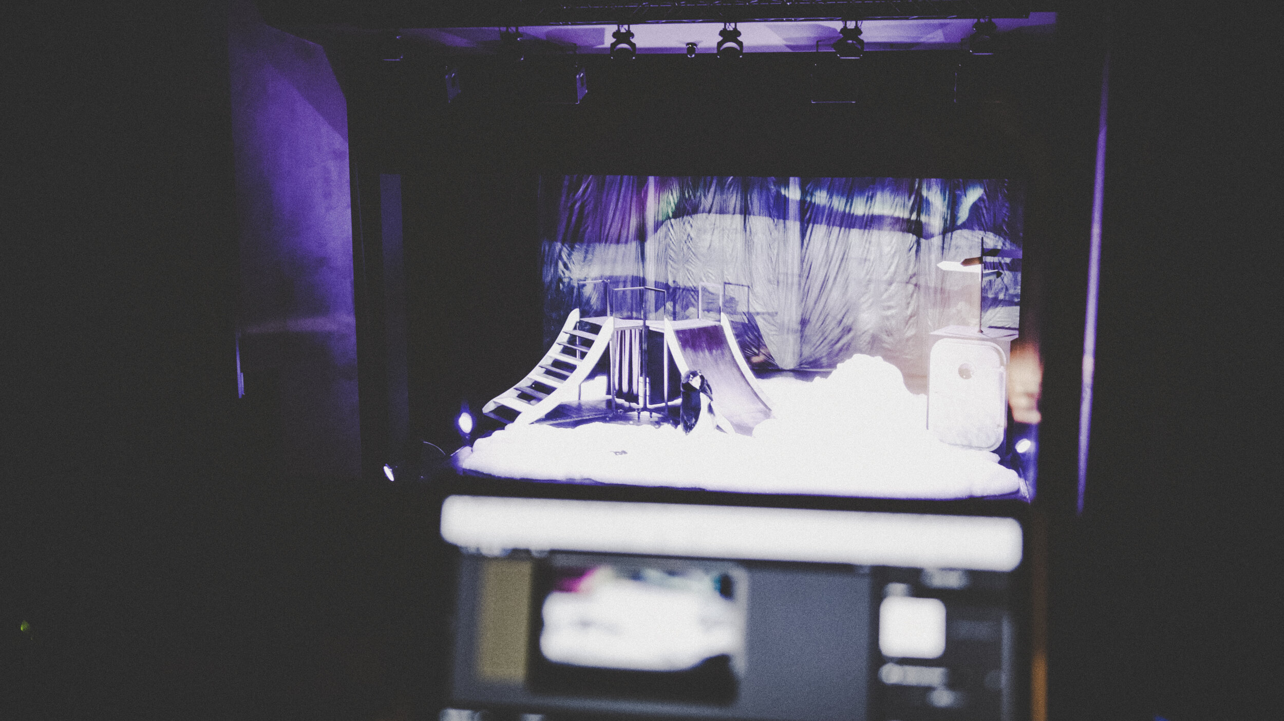 projection design for Ulrich Hub's "Meet at the Ark at Eight"