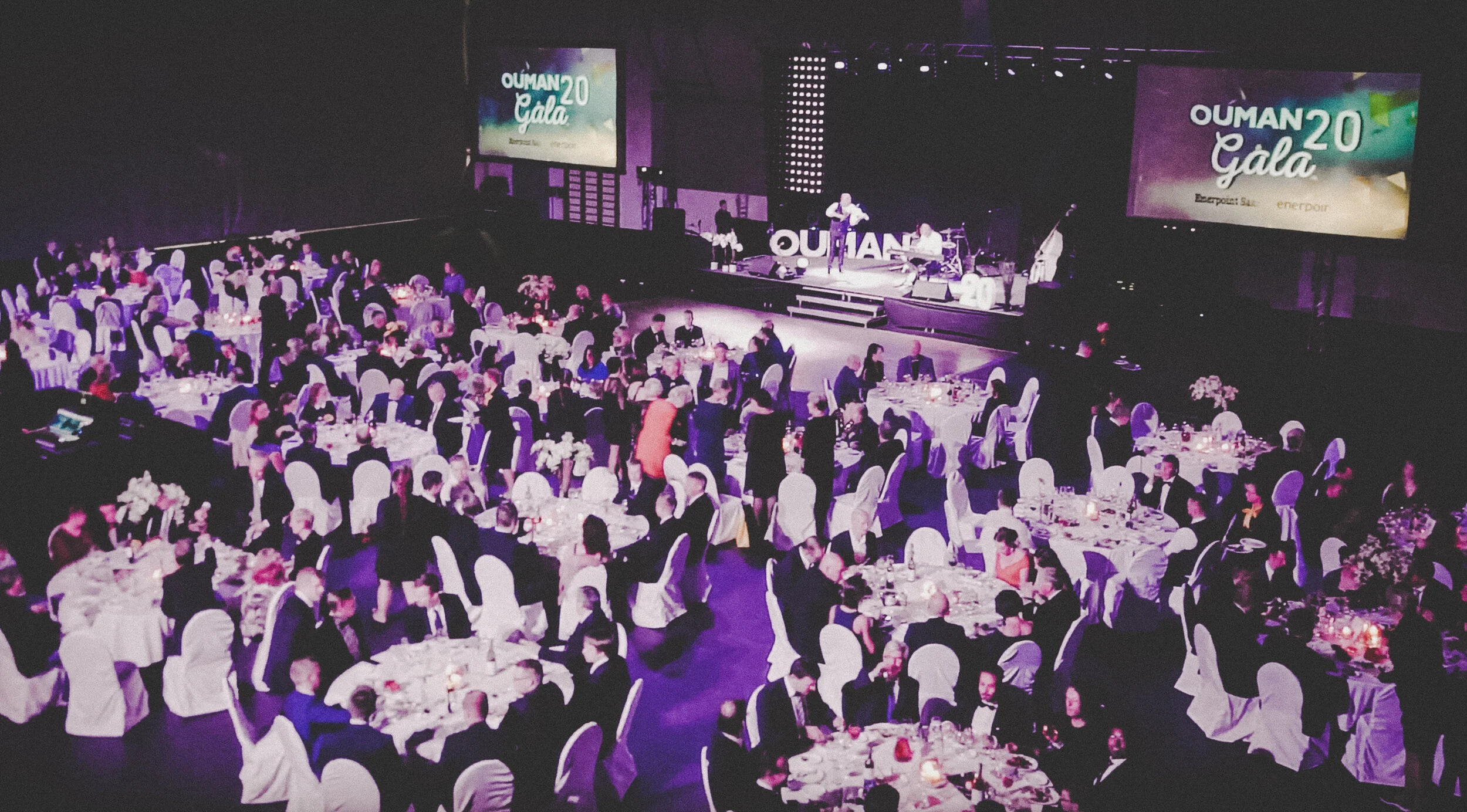 projection visuals for Ouman 20 award gala