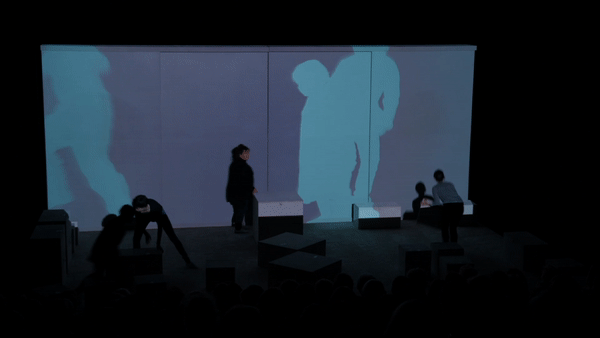 projection design for Liis Aedmaa's "Emadepäev"