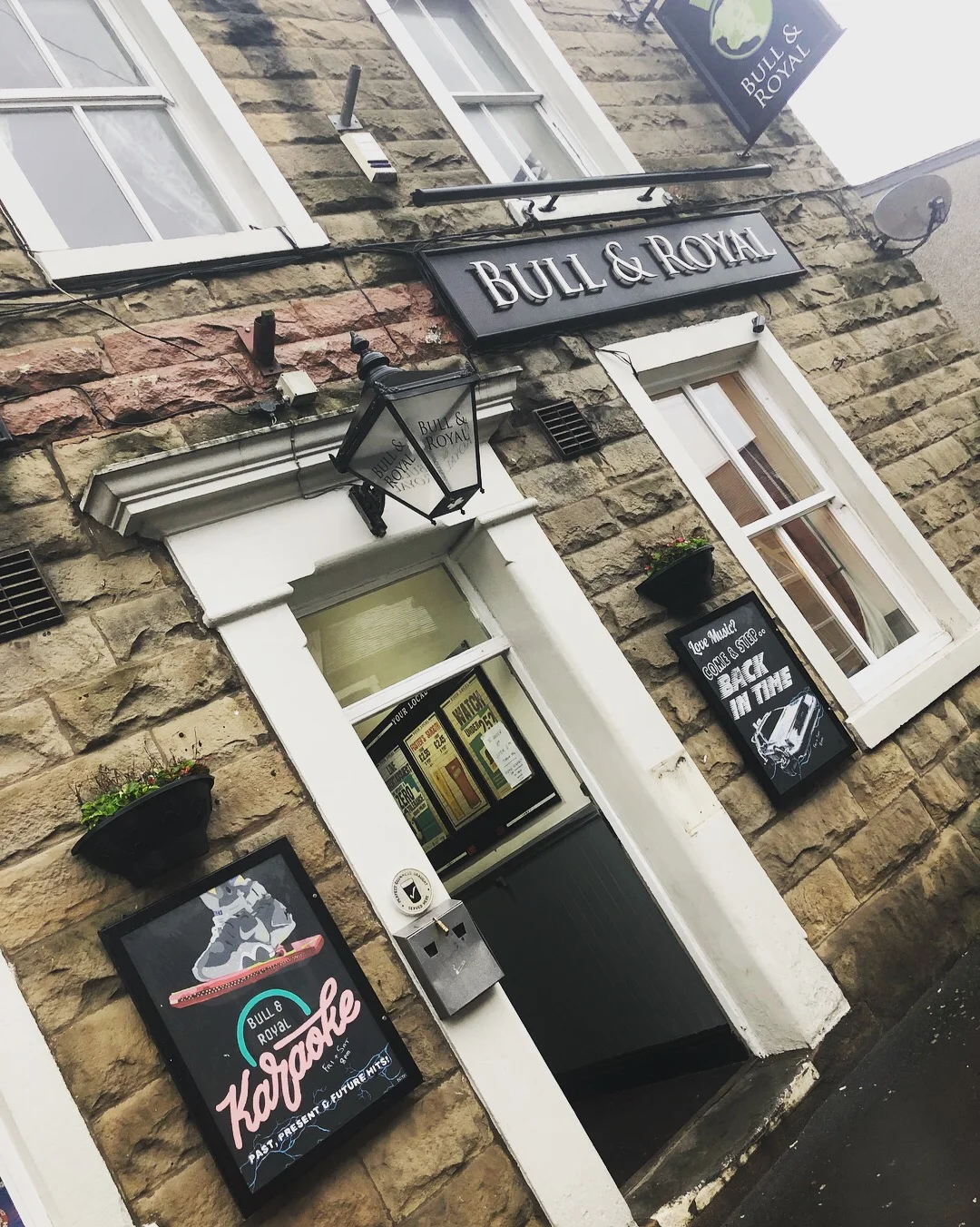 Eye Catching Pub Sign Boards