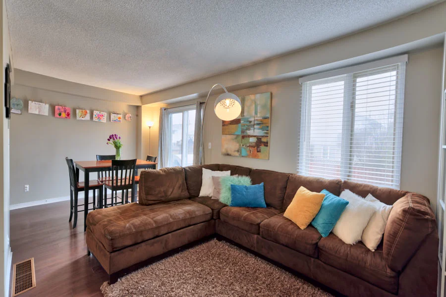 781 Davis Drive 4.jpg