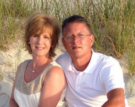hal+and+lisa+beach.jpg