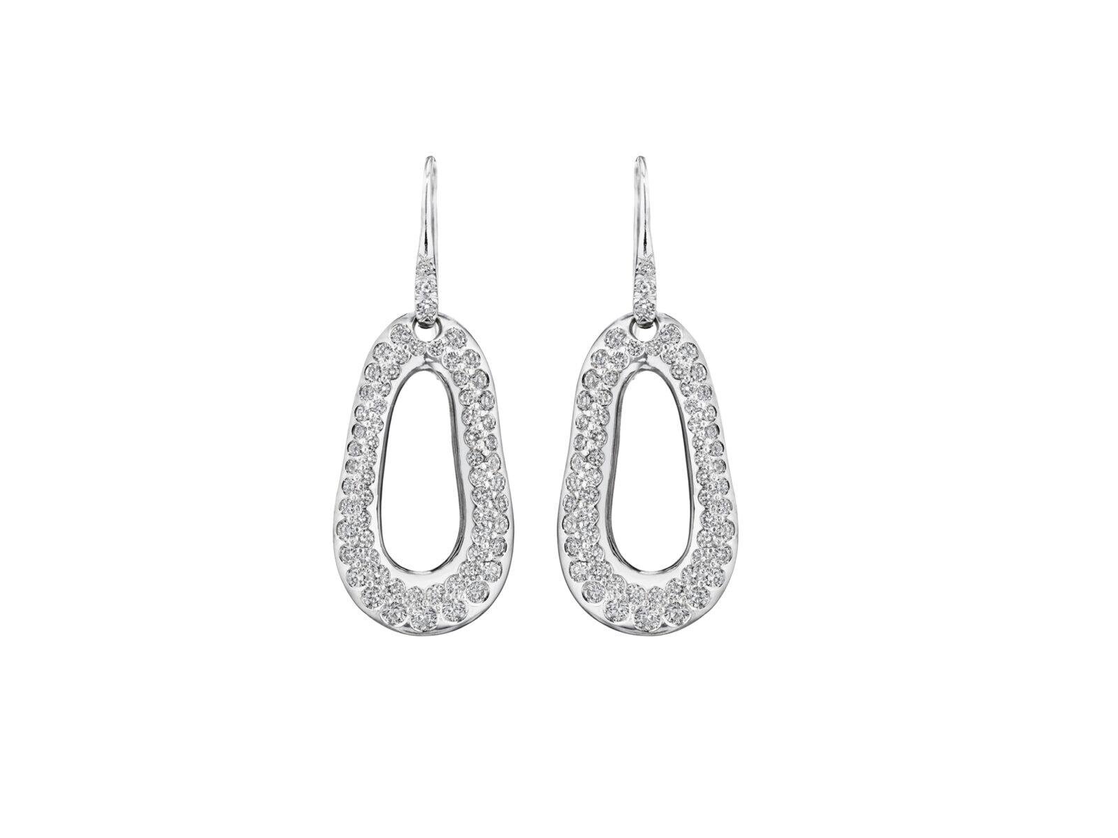 STEPPING STONE DIAMOND EARRING