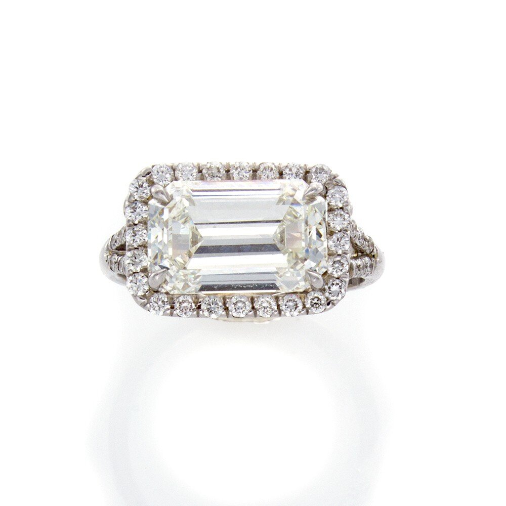EMERALD CUT EAST WEST RING 