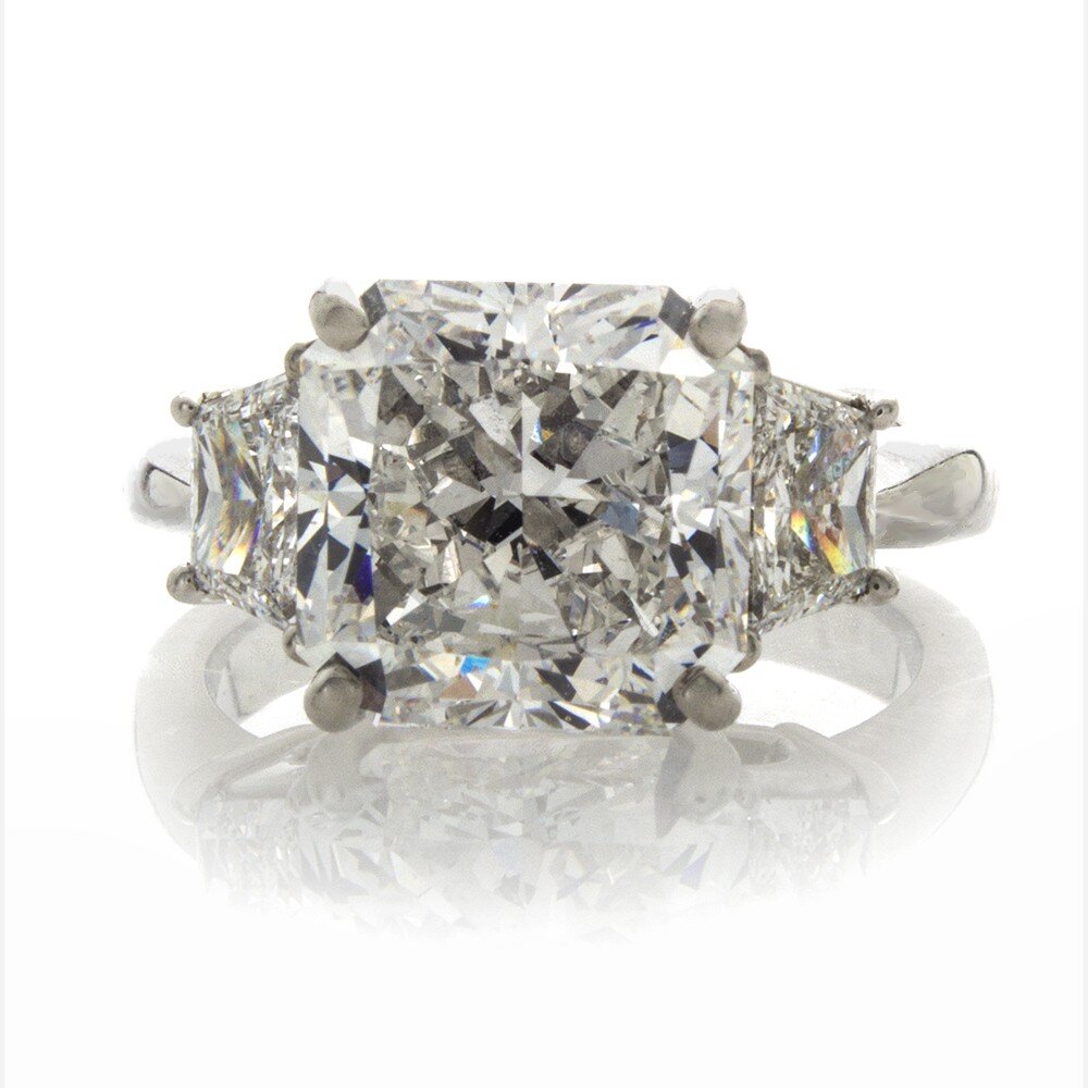 RADIANT CUT 3 STONE RING 5.33ct