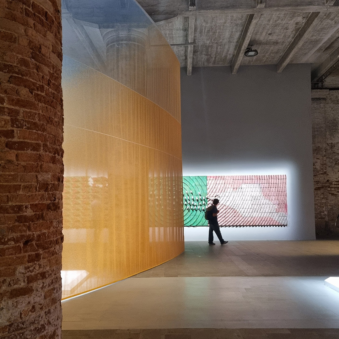 Kapwani Kiwanga (@goodman_gallery)
Terrarium, 2022
La Biennale di Venezia 2022

#kapwanikiwanga #goodmangallery #venice #venicebiennale #labiennaledivenezia #art #gallery #artexhibition #artgallery #textileart #gradient #colourgradient #fabric #texti