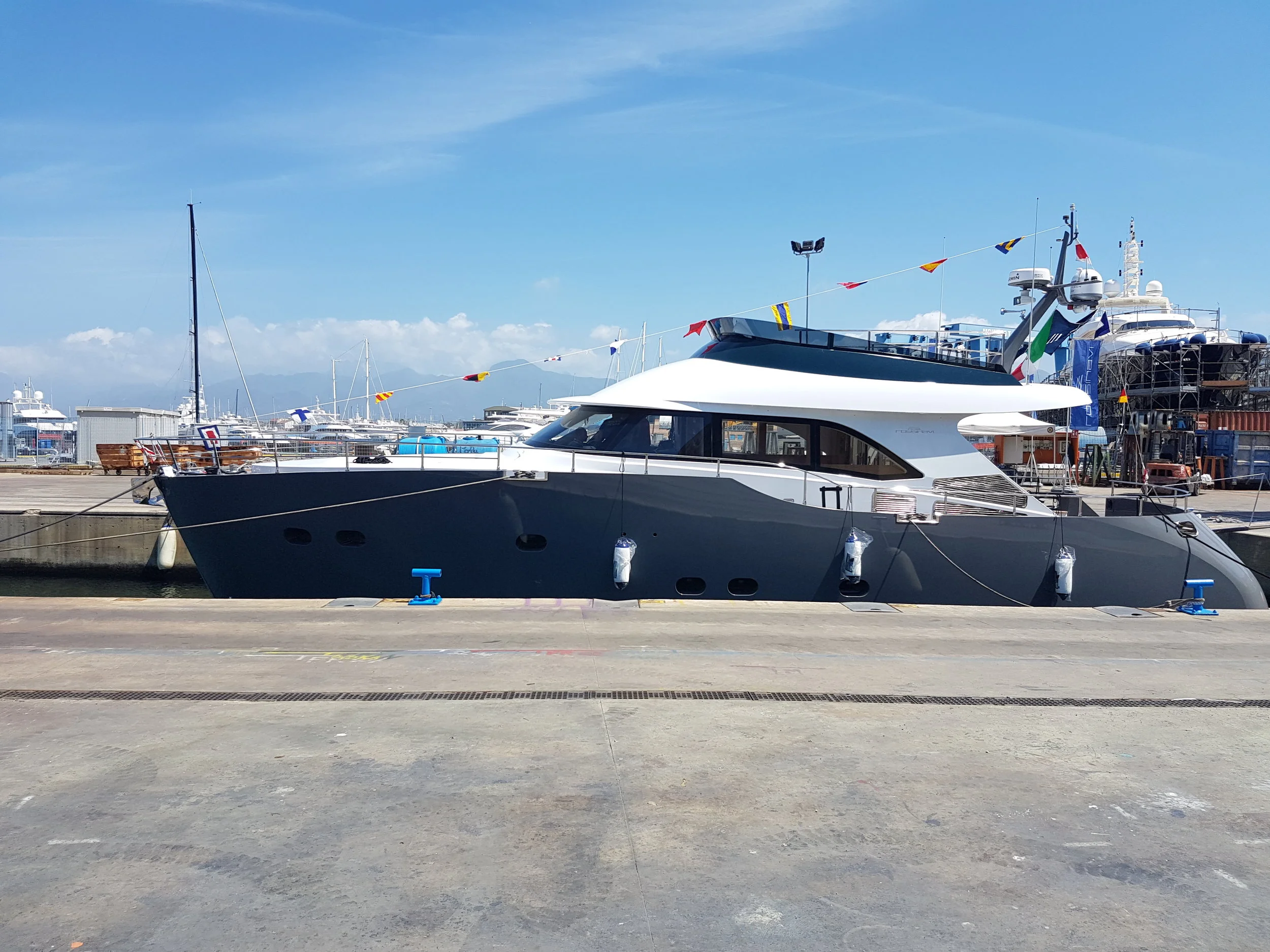 M/Y Istante 55' - Rossinavi 18m