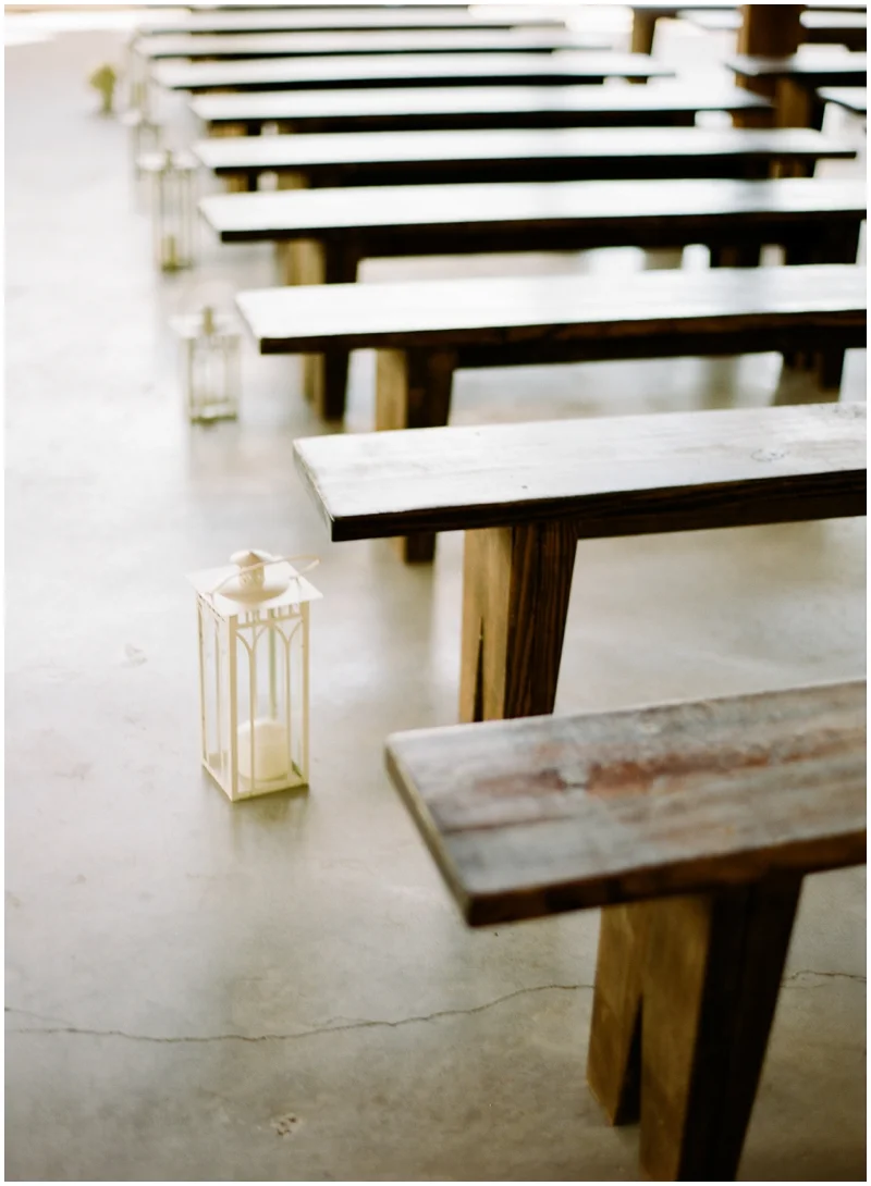 Chandelier Grove Wedding_0020.jpg