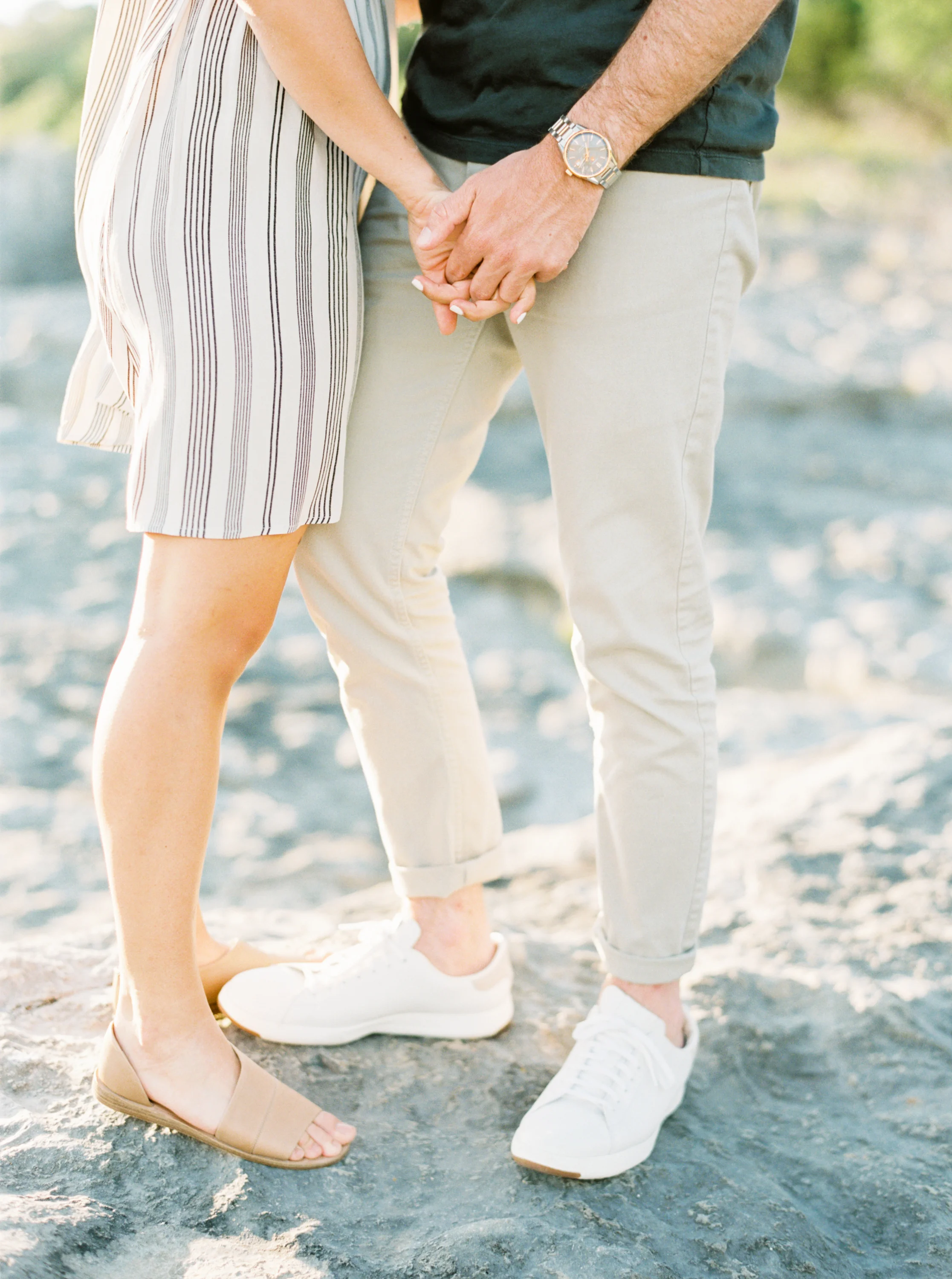 Engagement Session Outfits-13.jpg