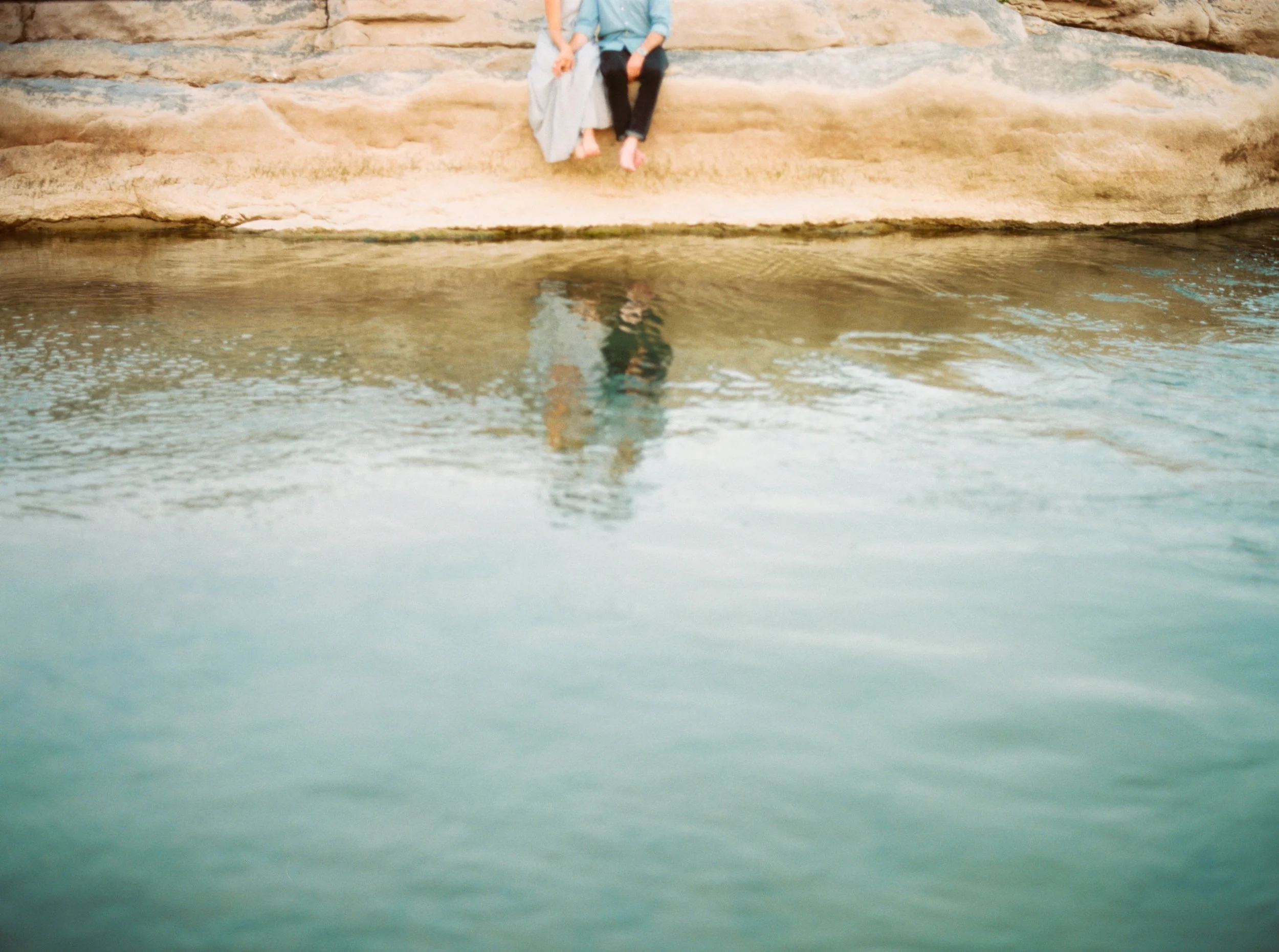 Engagement Session Outfits-26.jpg