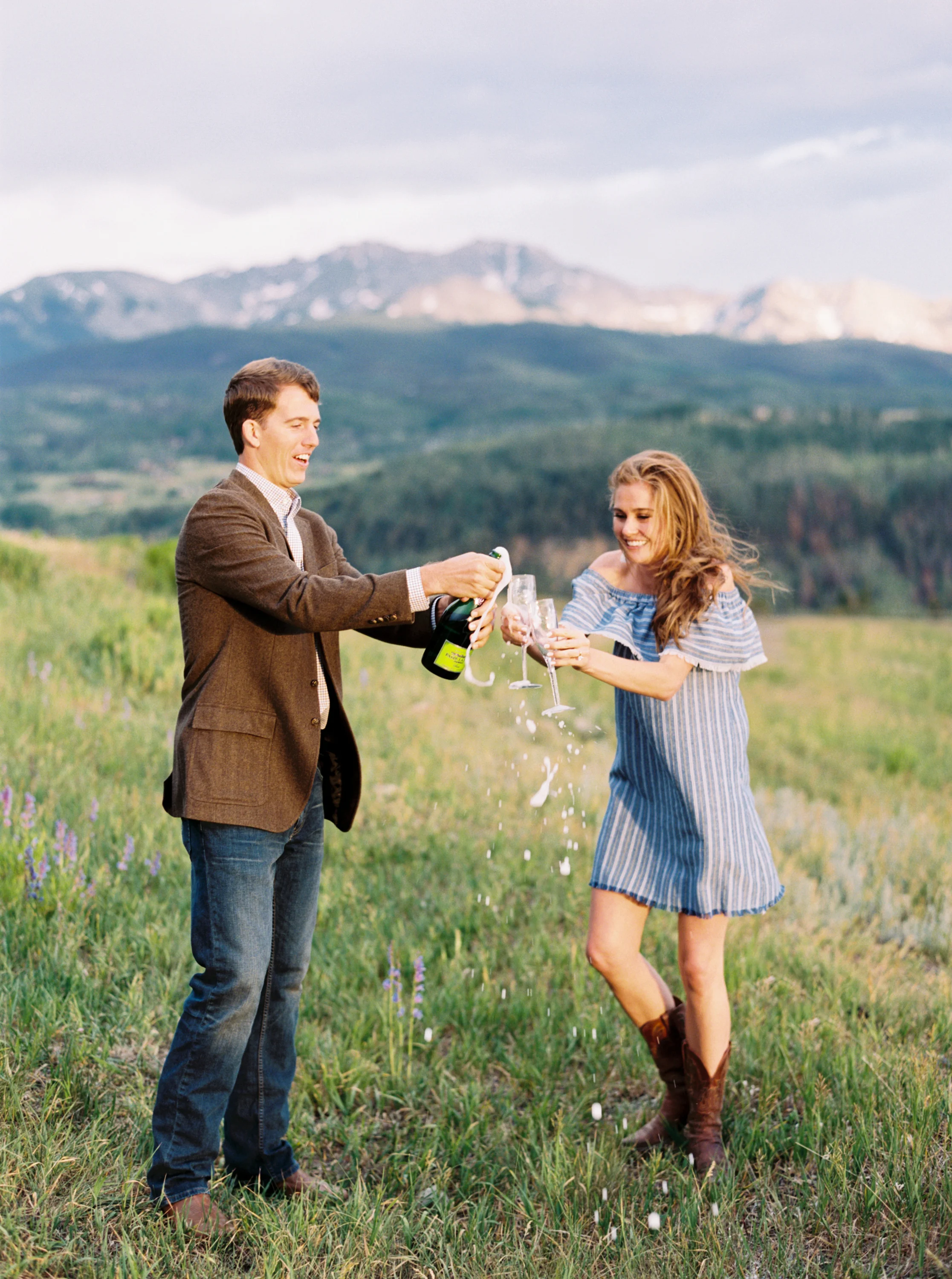 Engagement Session Outfits-47.jpg