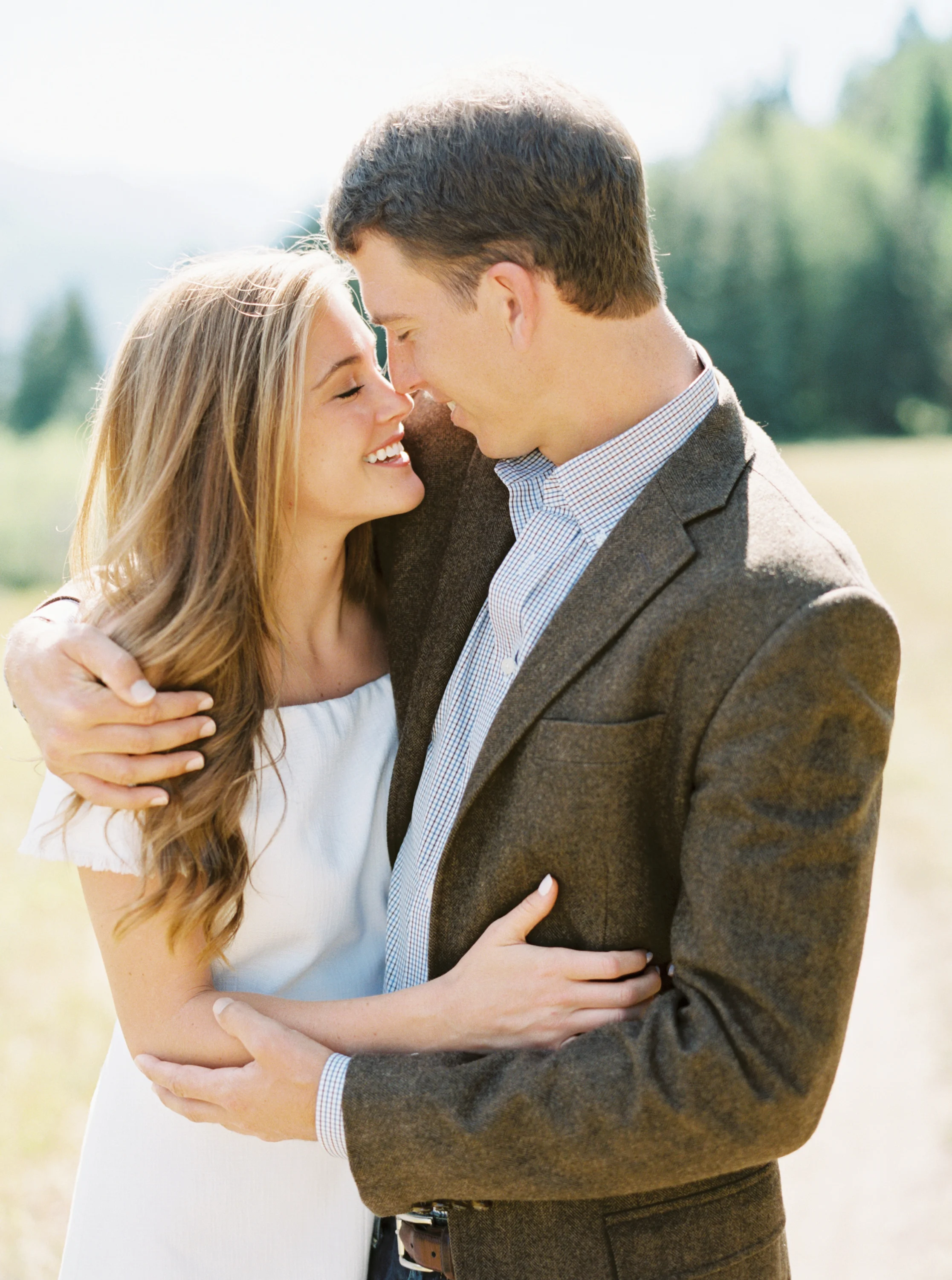 Engagement Session Outfits-61.jpg