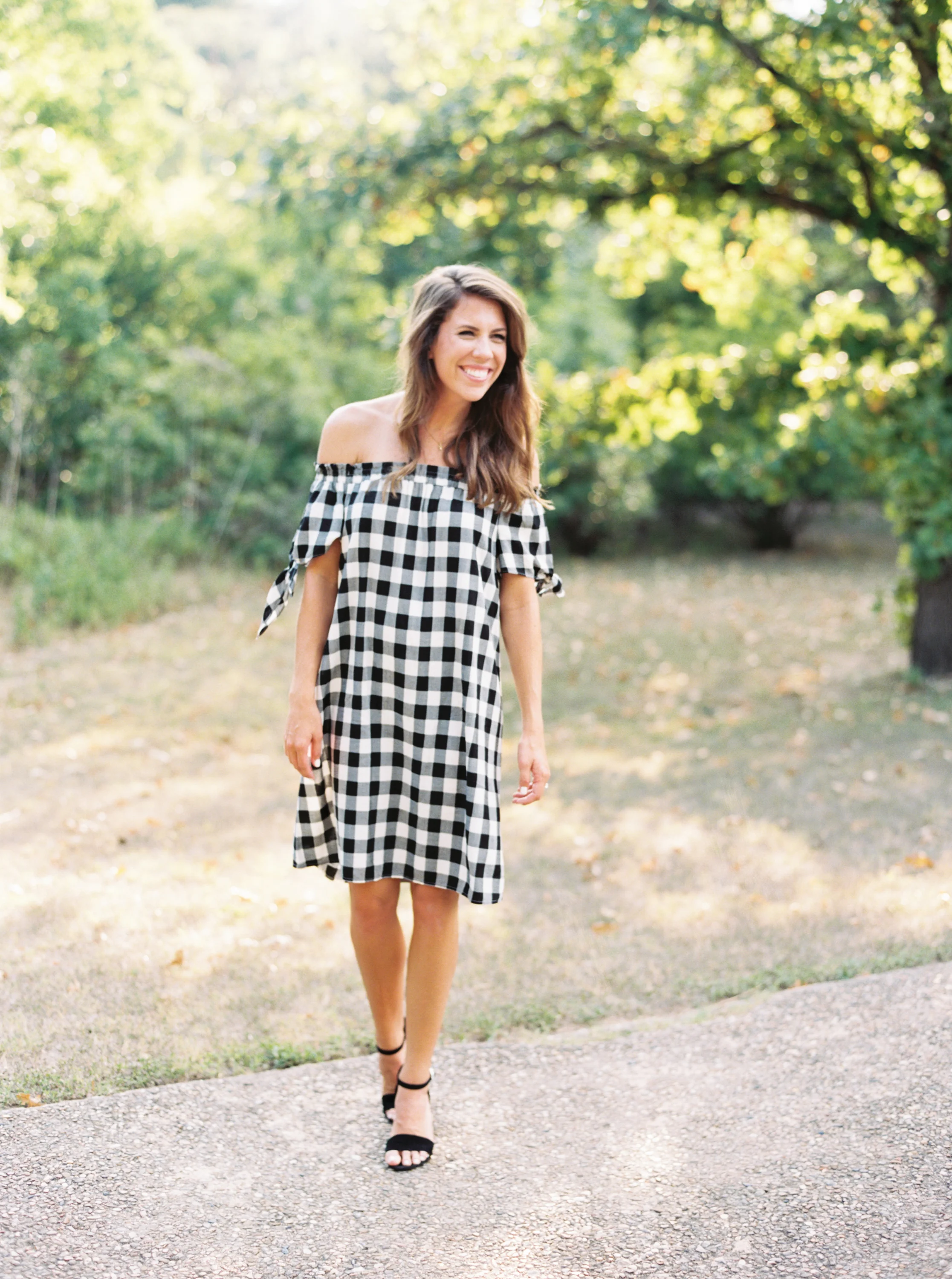 Engagement Session Outfits-129.jpg