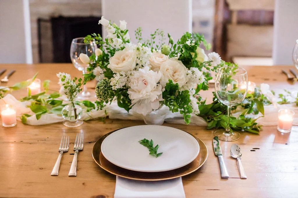 Erin&AshMarried(DinnerDetails)-18.jpg