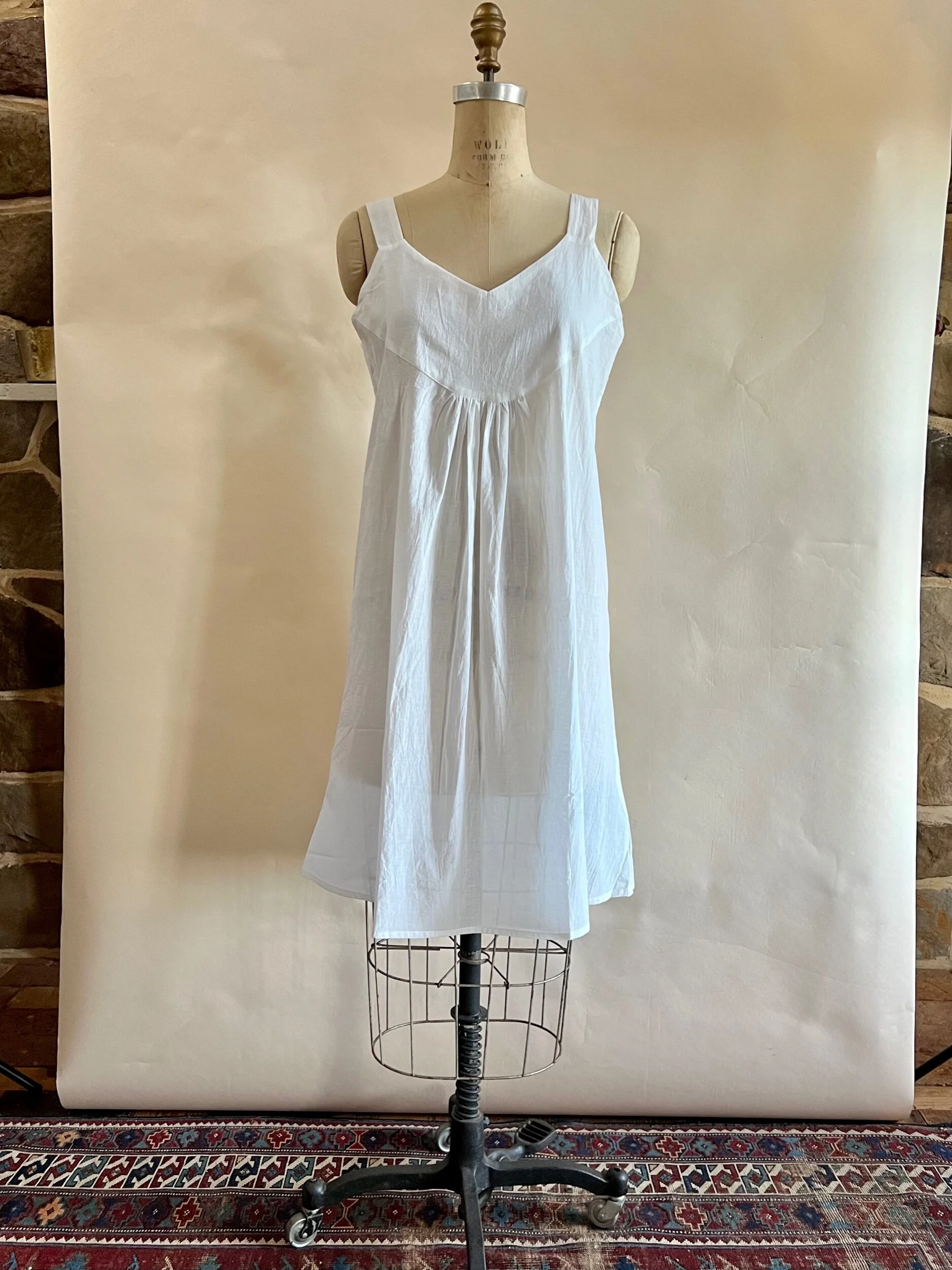 ACED0C8D-F086-4AF5-93E8-E99E6D329ACF