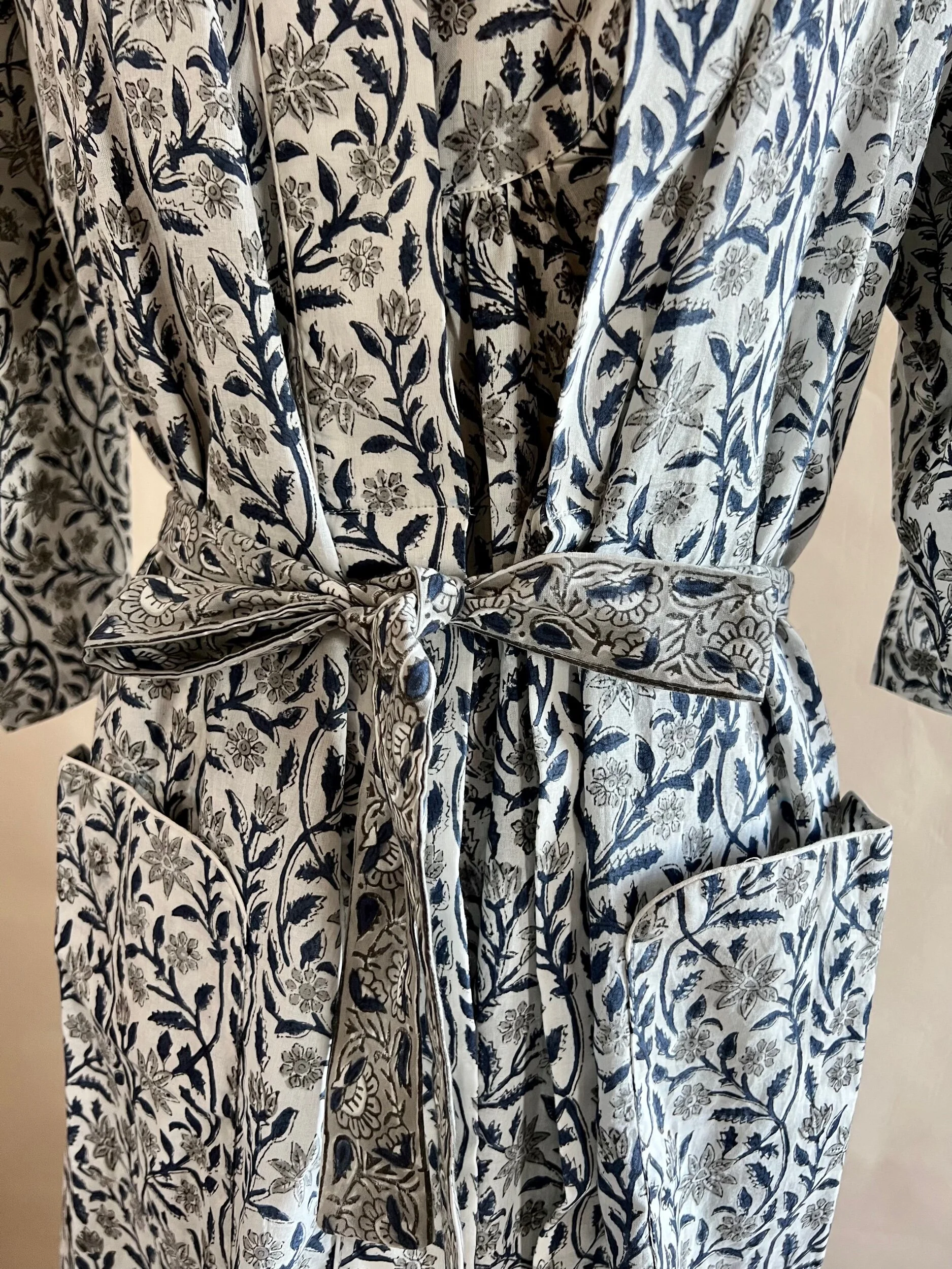 492D4BAE-CE84-4DB4-AF66-0799E9F94AD2