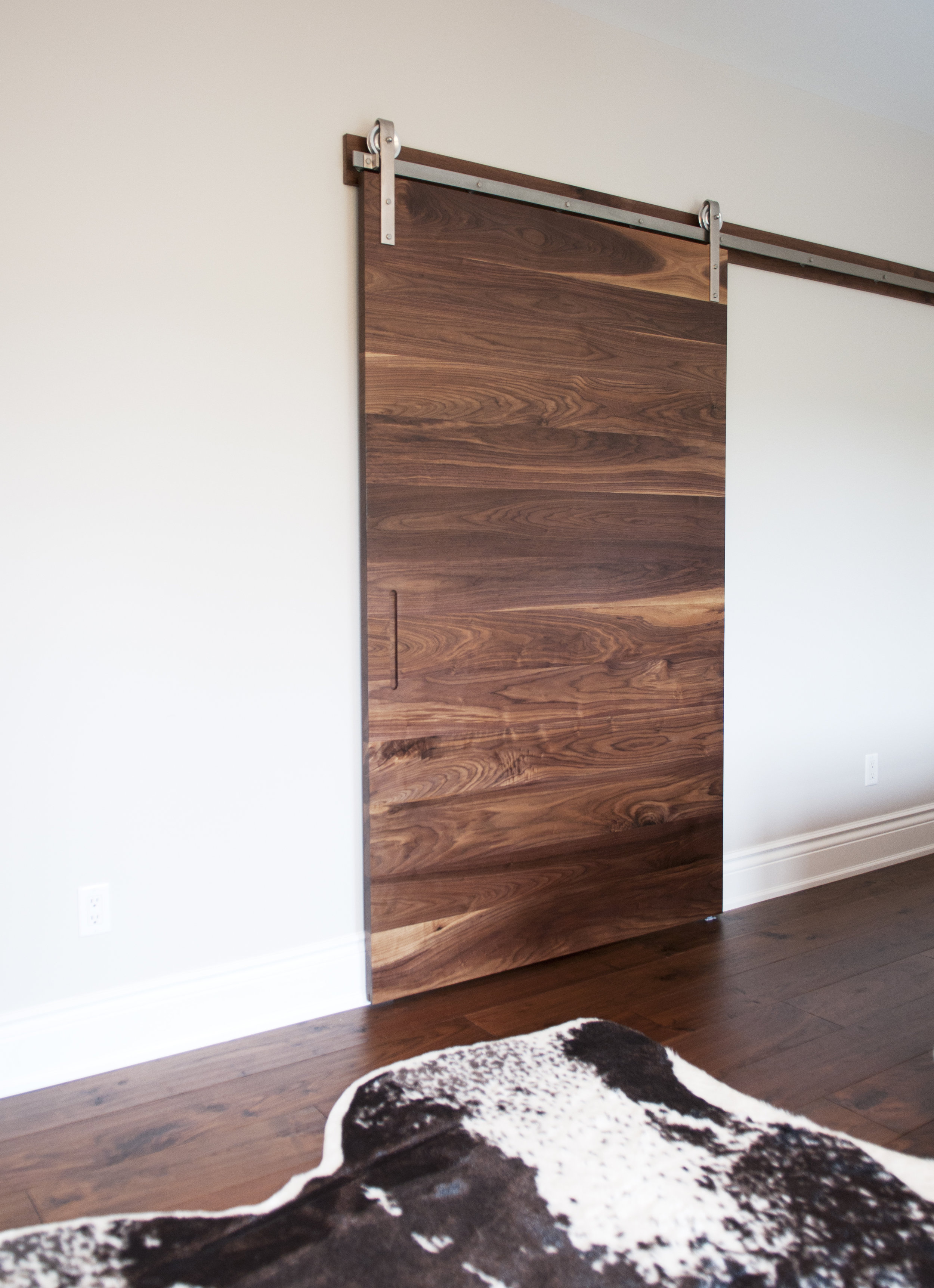 Solid walnut horizontal planks