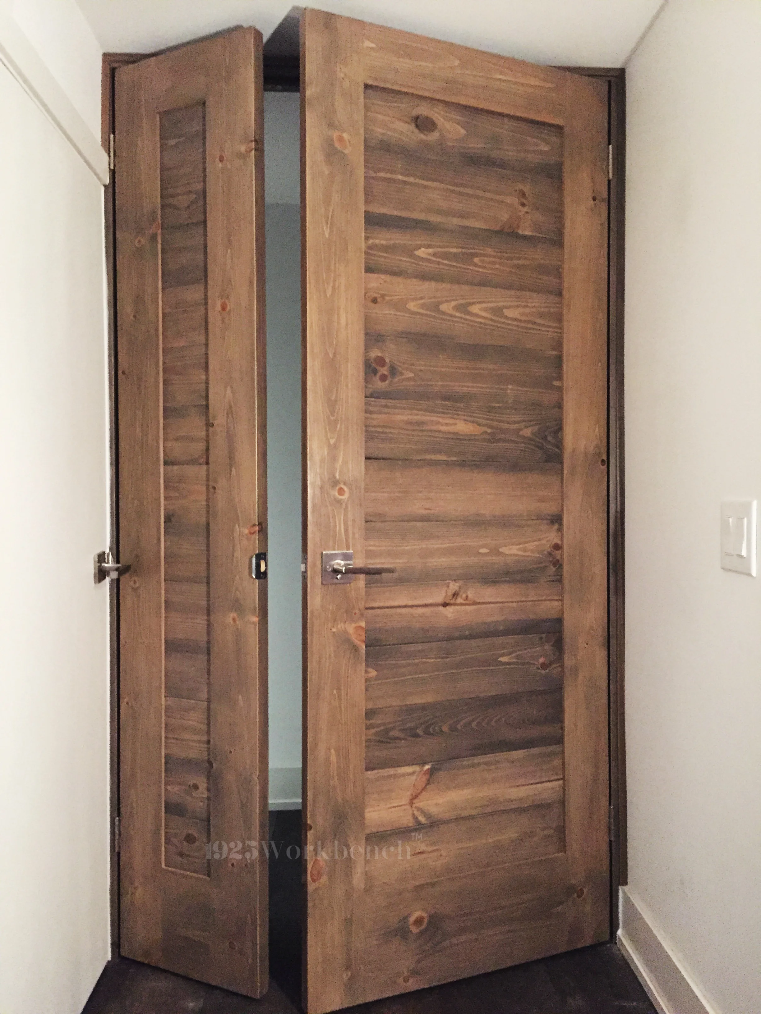 Double door