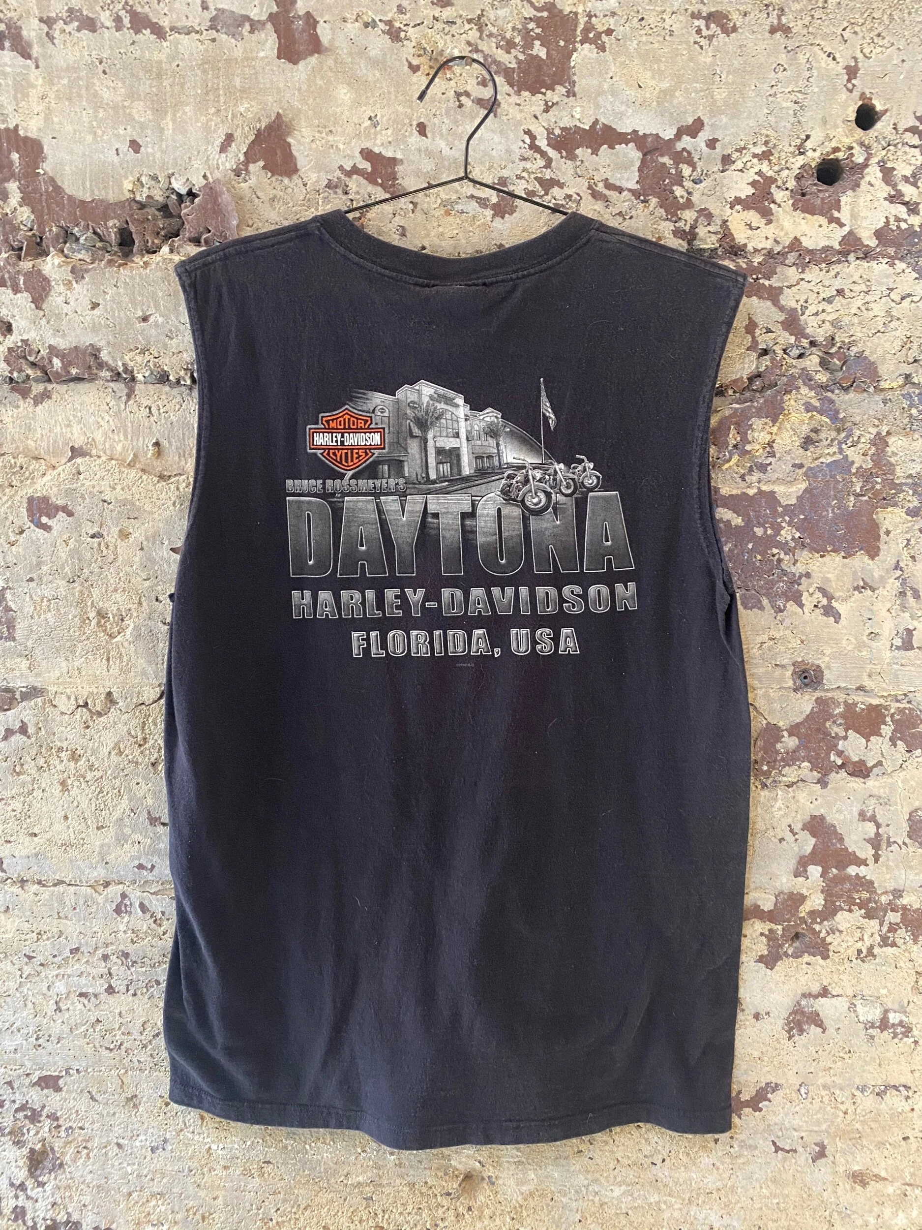 CEC318A5-B8CE-4E27-B257-65E736AF1008