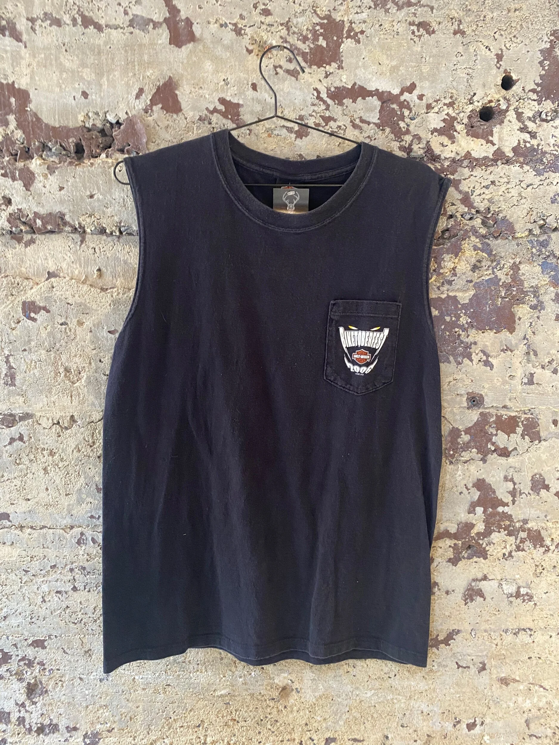 6CE4868D-680A-4D4C-87E3-78C22F70F8F8