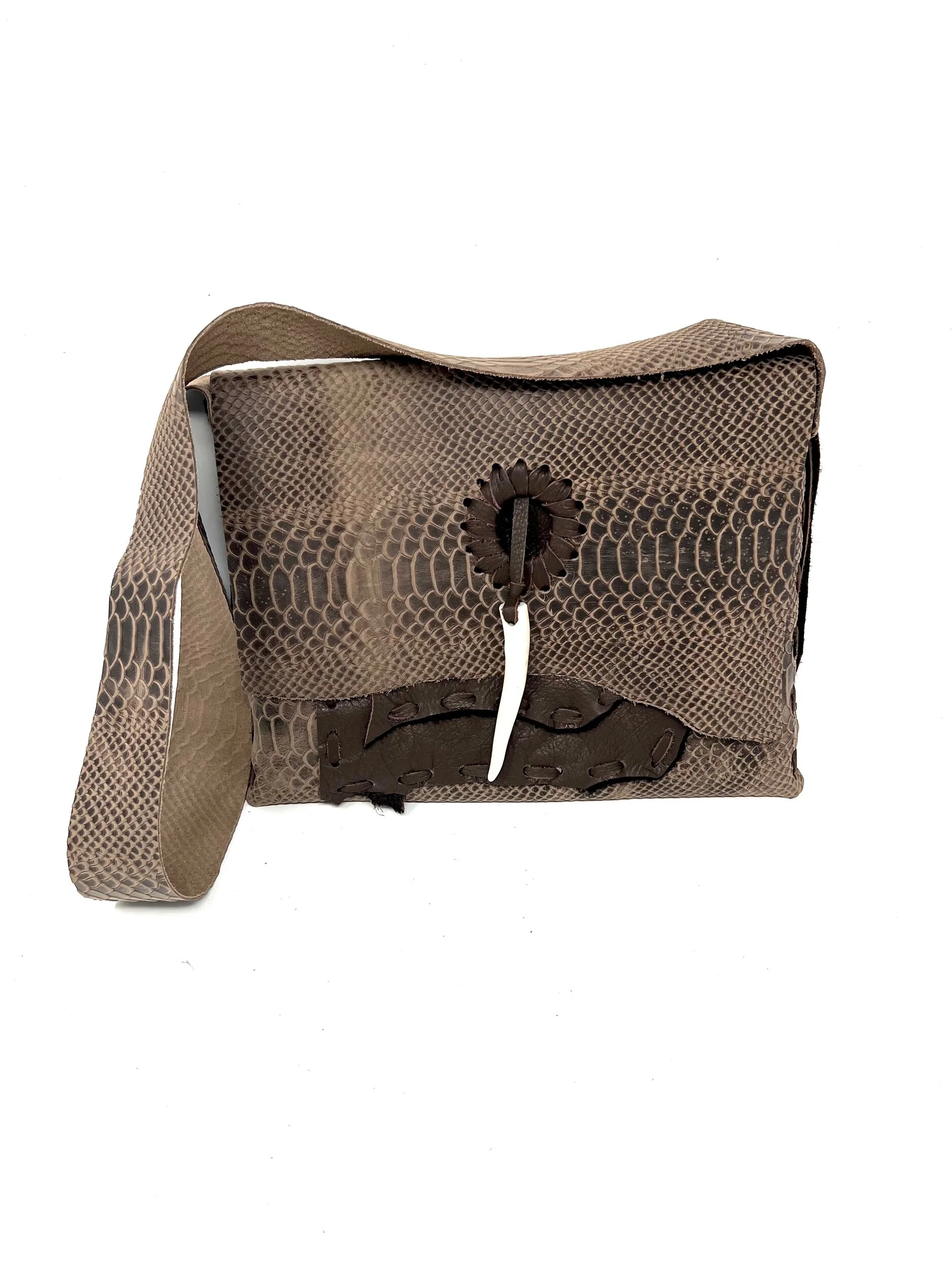 9EEF012B-0516-4E55-A0A9-858E55BAAEC5