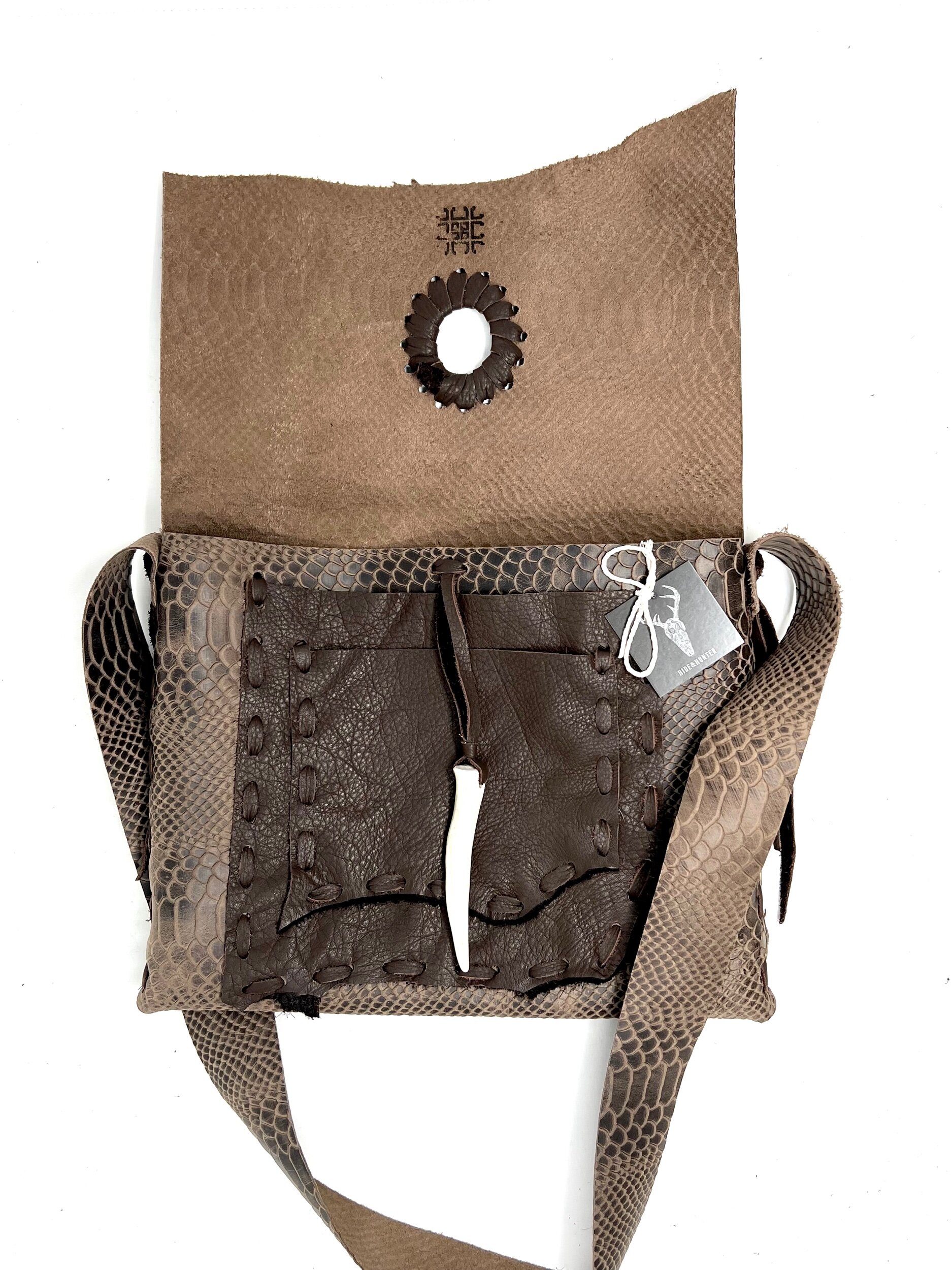 A0B34C78-0312-45EA-A29F-6E11CADDE3EF