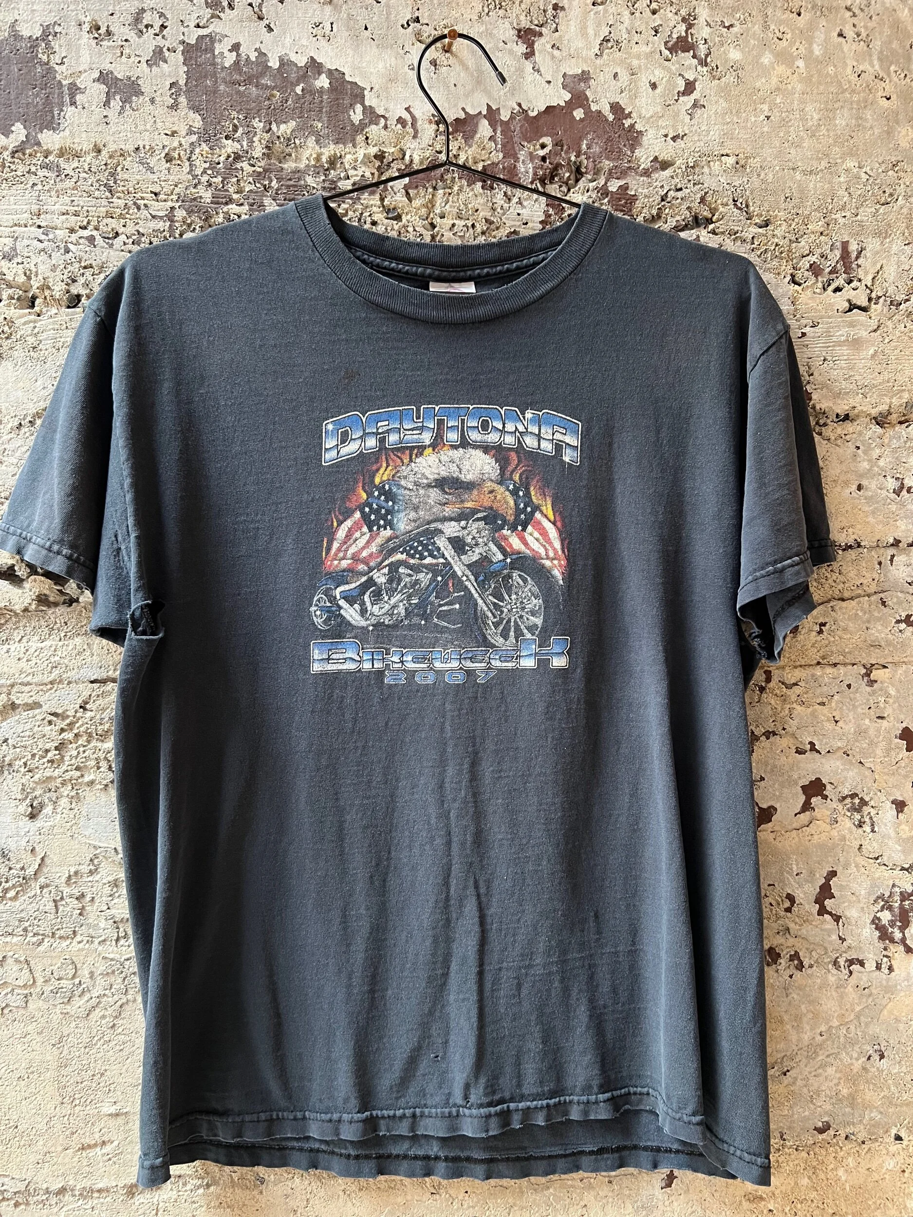 5FA78AE5-3B49-4D3F-BE25-C18275945266