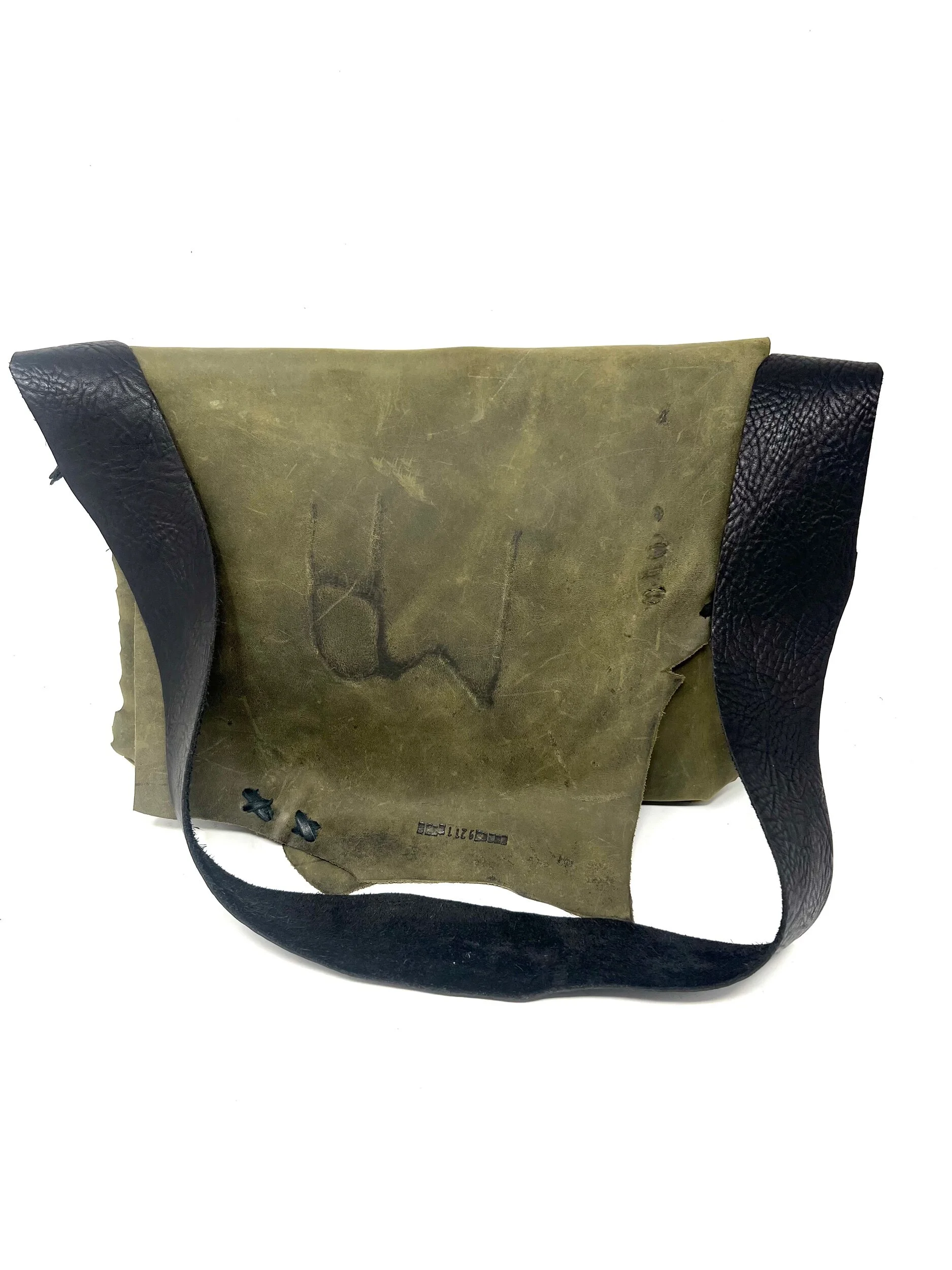 9E5C9D91-557E-4883-9FFD-5FAA550FEDAB