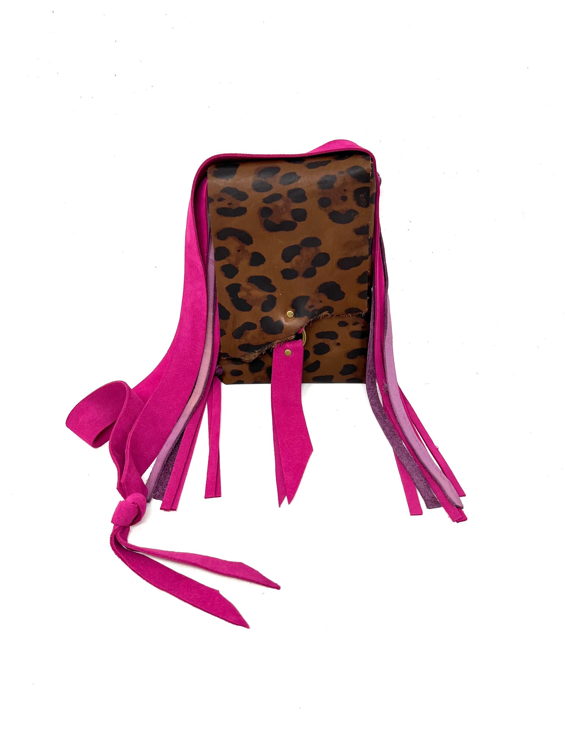 61C1D851-F140-4C23-8782-B8E5C617B8D8