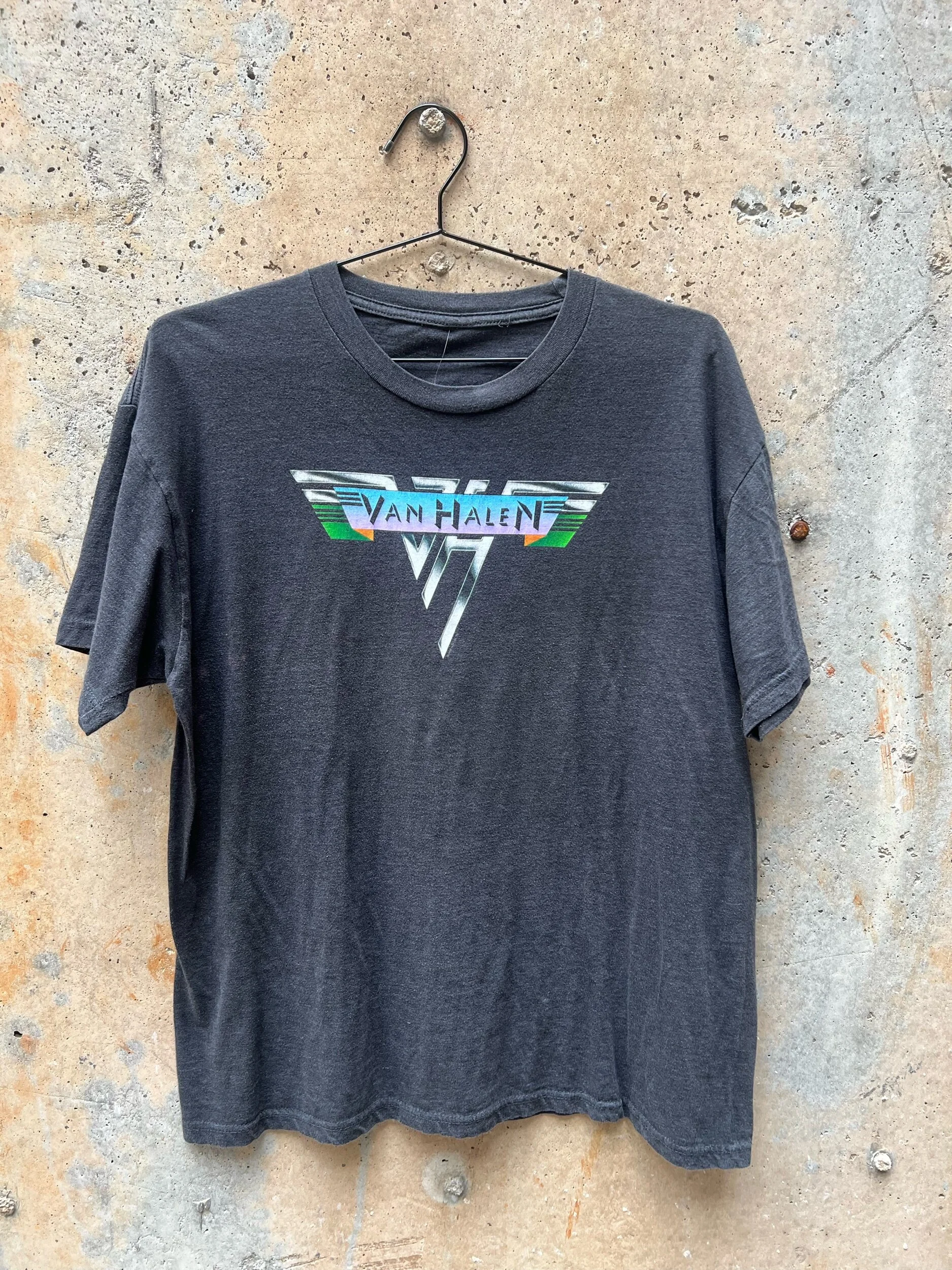 2045F6EF-1DF6-4BFE-9022-D61381D8BBC2