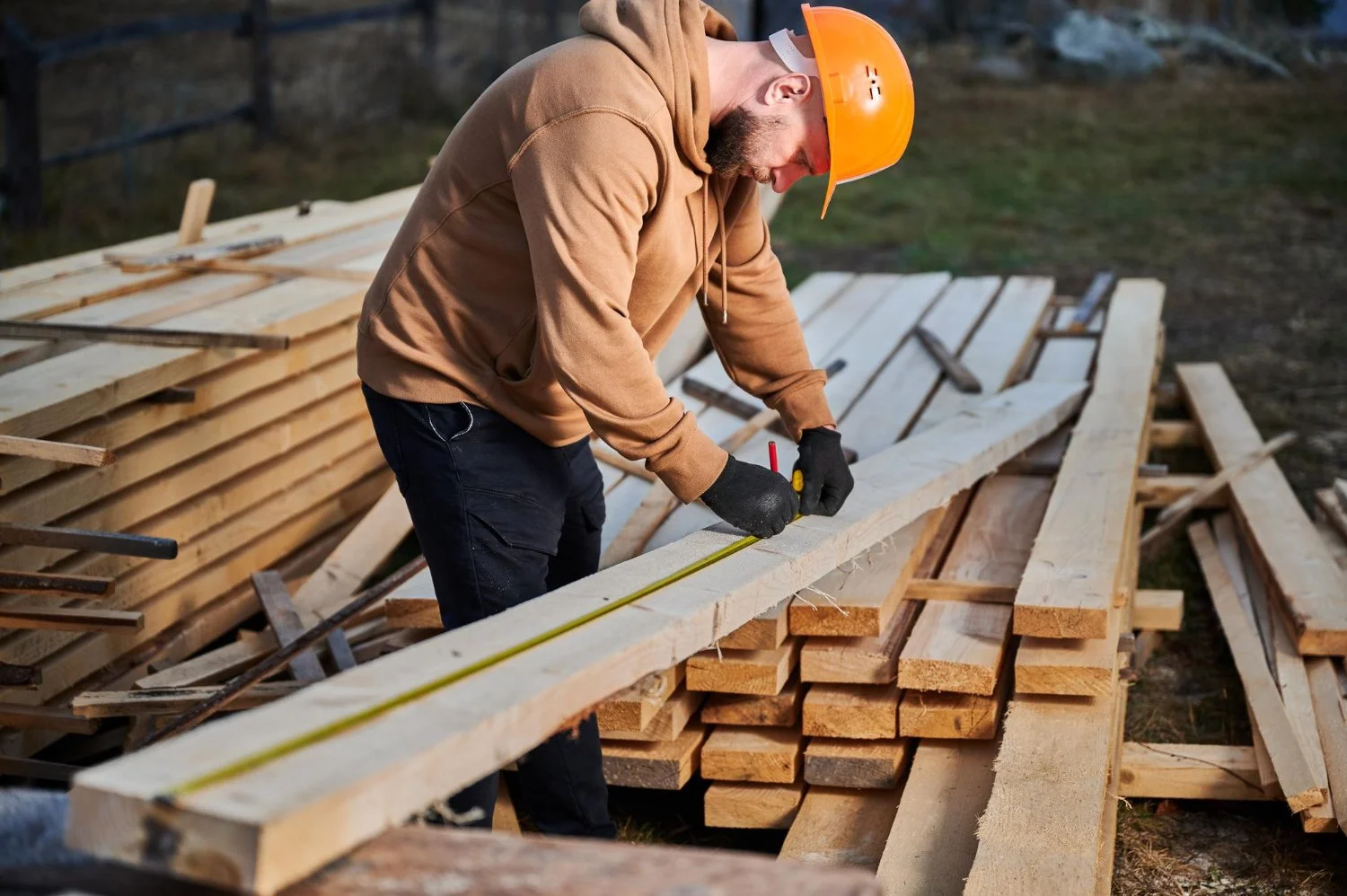 Questions to Ask Your Deck Building Contractor Before Work Begins