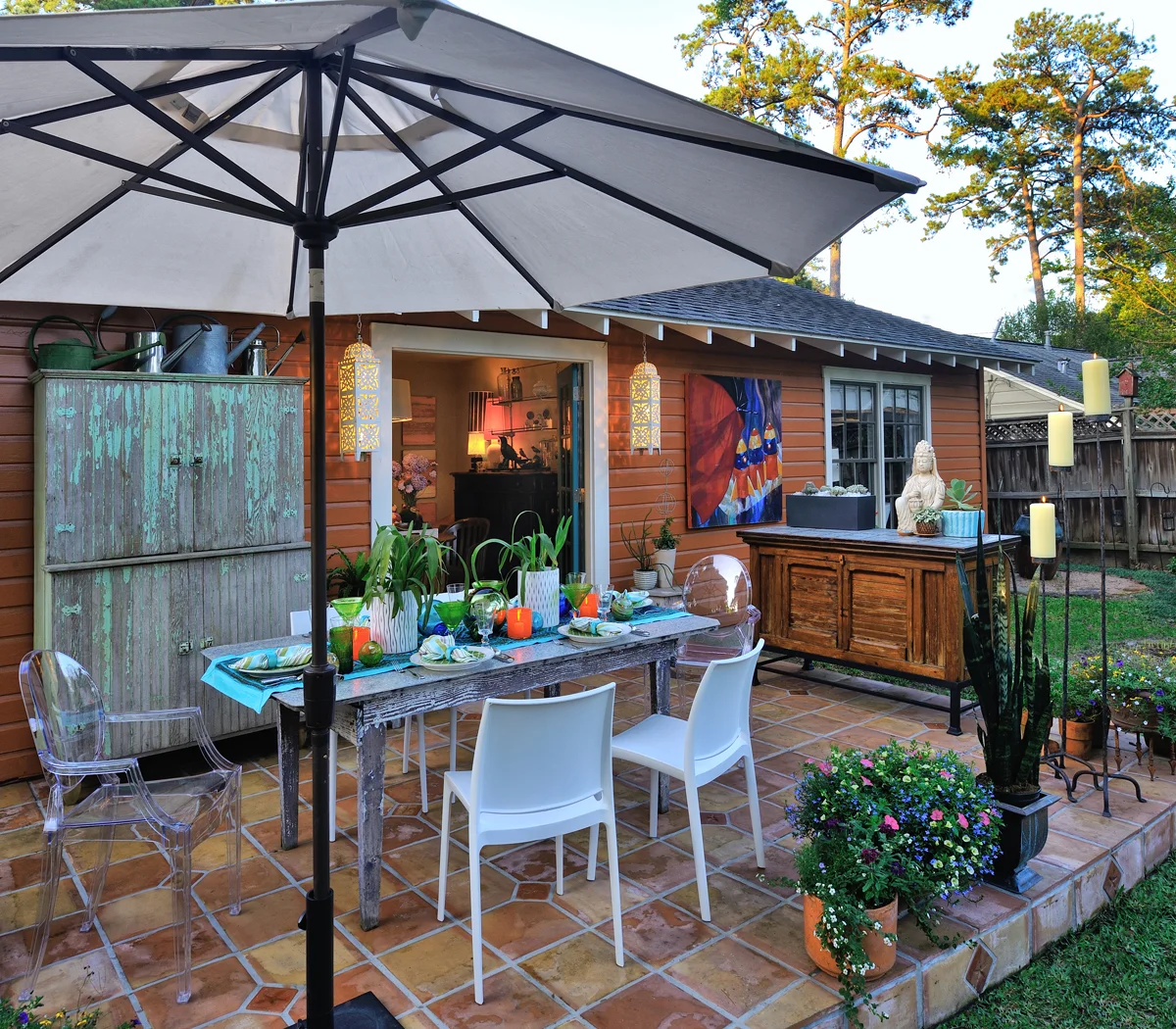 BWD-BackDining2.jpg